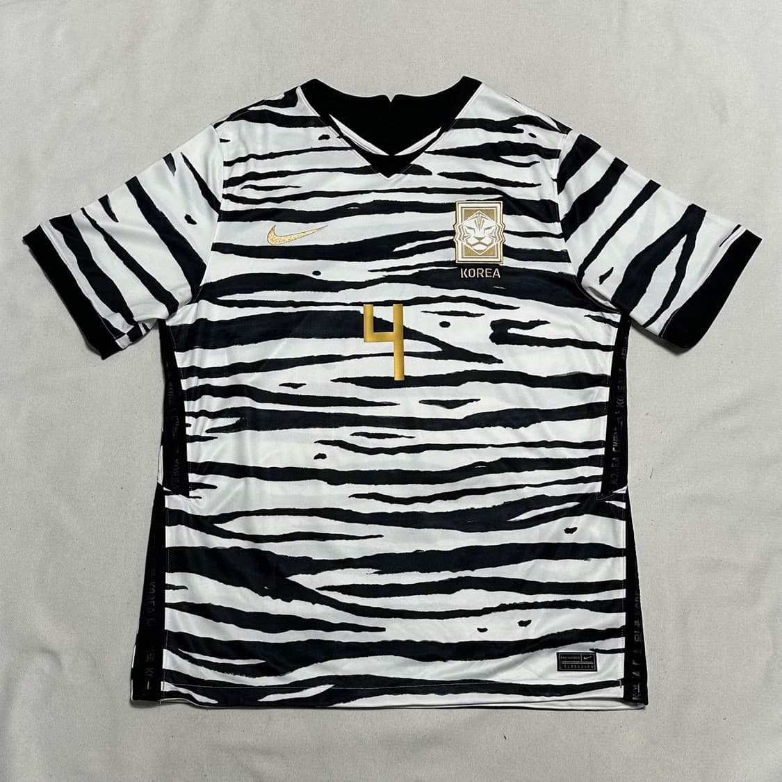 2XL 나이키 대한민국 2020 스타디움 어웨이 상품이미지3