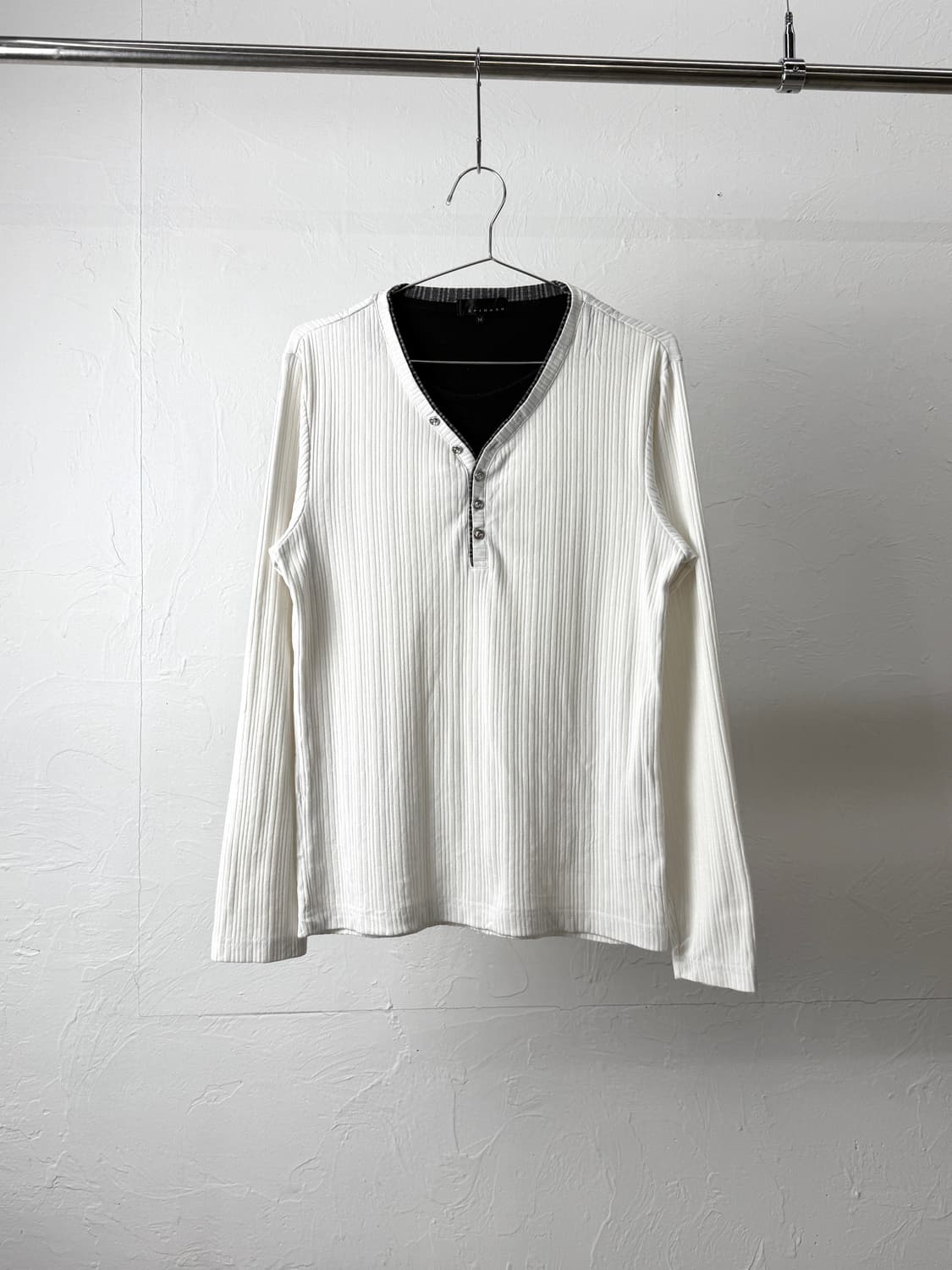 Spinash 헨리넥 롱 슬리브 상품이미지1