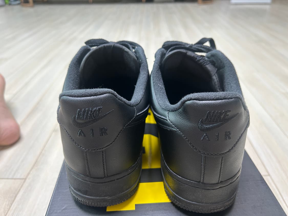 285 나이키 슈프림 에어포스 1 로우 블랙 상품이미지4