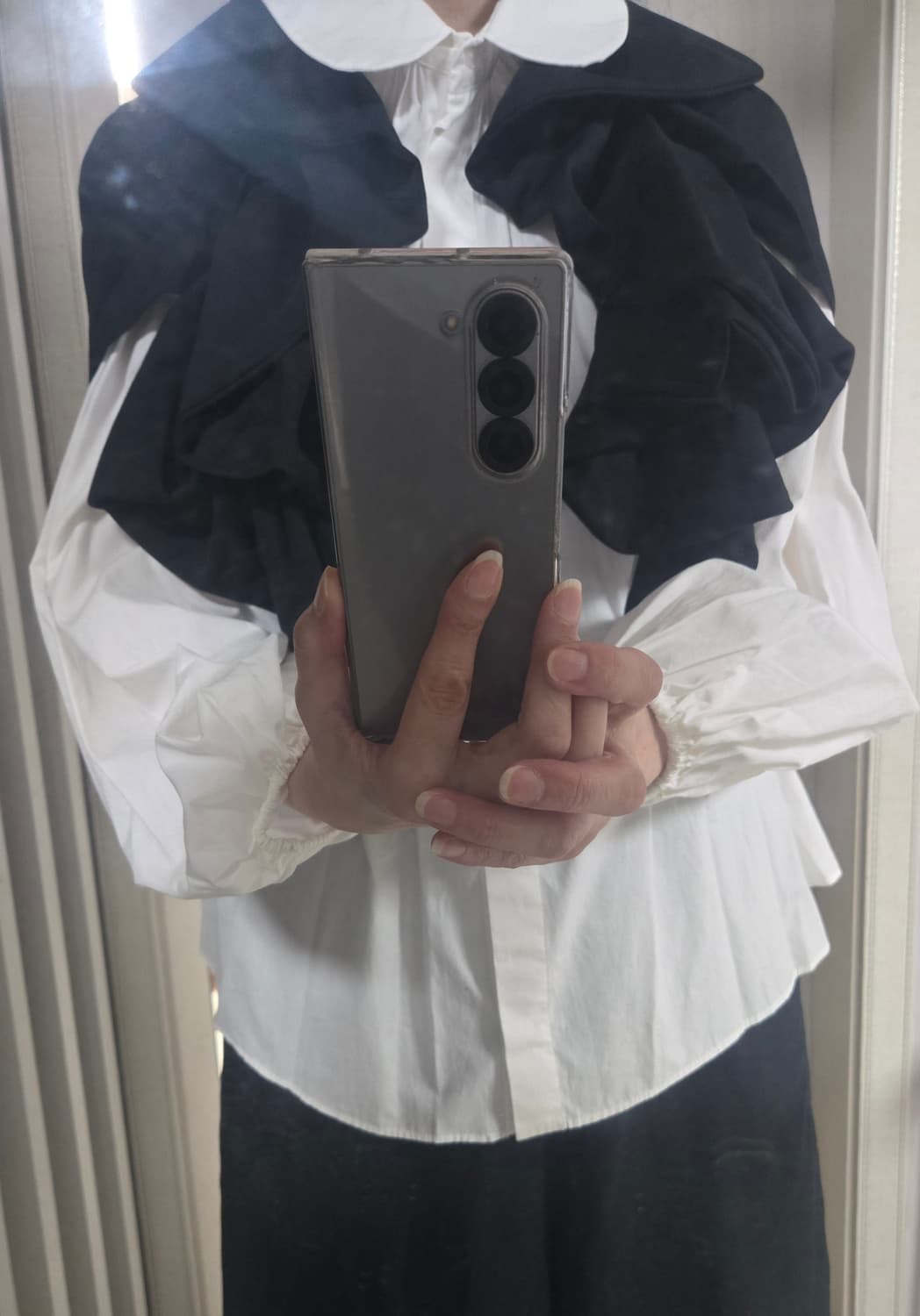 꼼데가르송 프릴 베스트 2023ss 상품이미지4