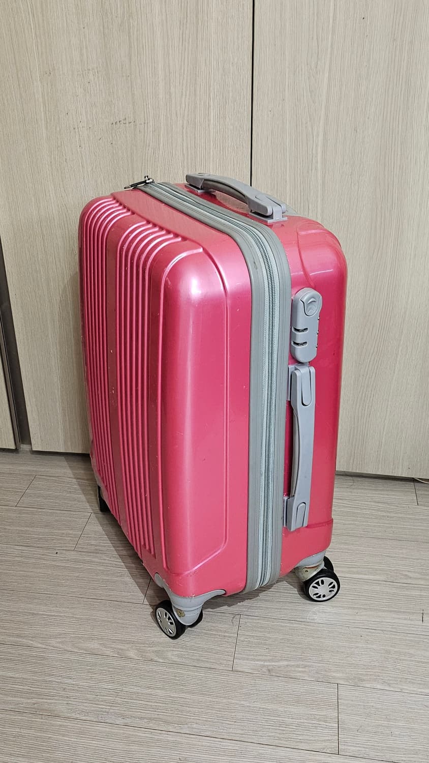 (1회사용)쌈지 SSAMZIE 핑크 하드 캐리어 (기내용 20인치) 상품이미지2
