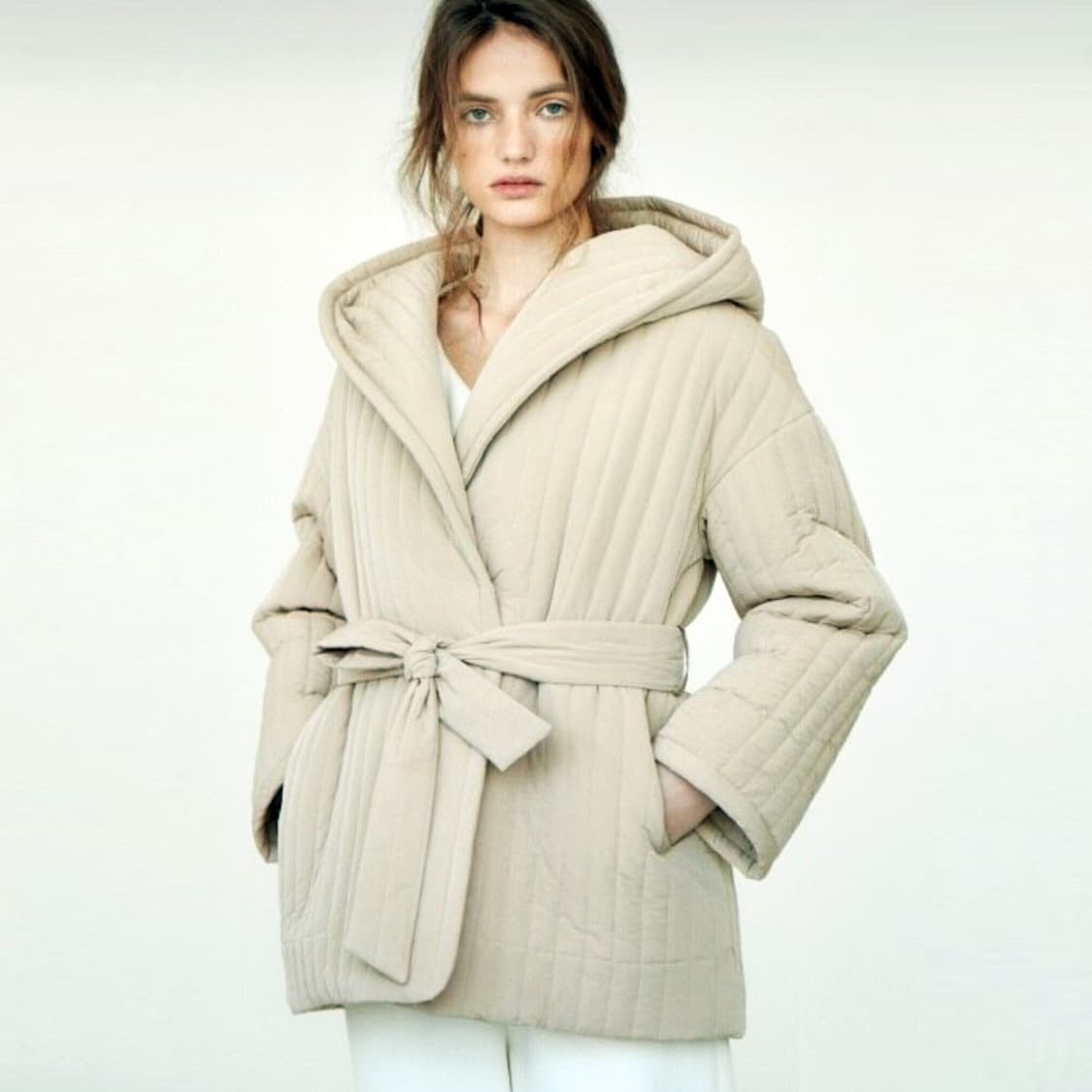 아크로(akro) 후디 숏패딩 프리사이즈 상품이미지1