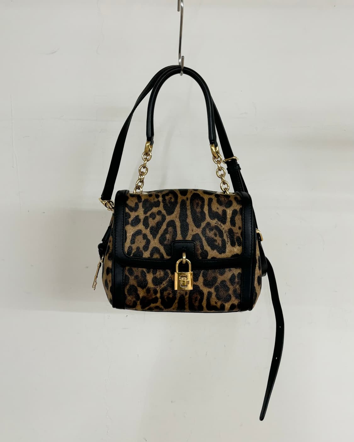 돌체 앤 가바나 레오파드 프린트 숄더백 상품이미지2