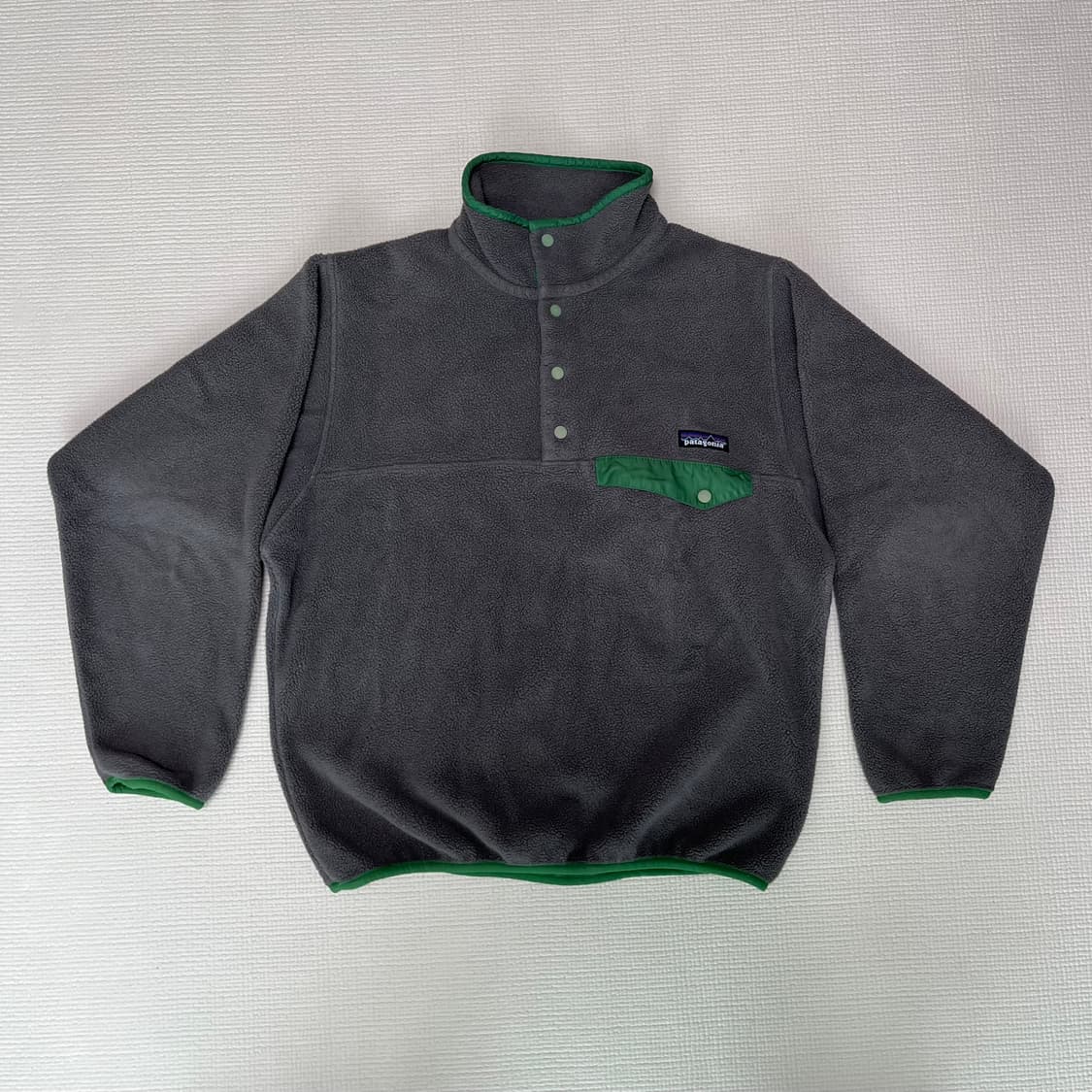 파타고니아 신칠라 그레이 그린 상품이미지1