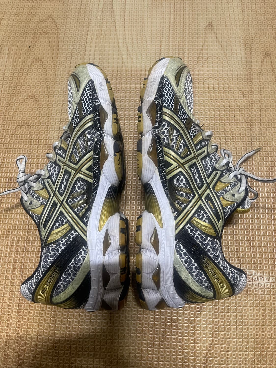 250 아식스 젤 님버스 12 상품이미지3