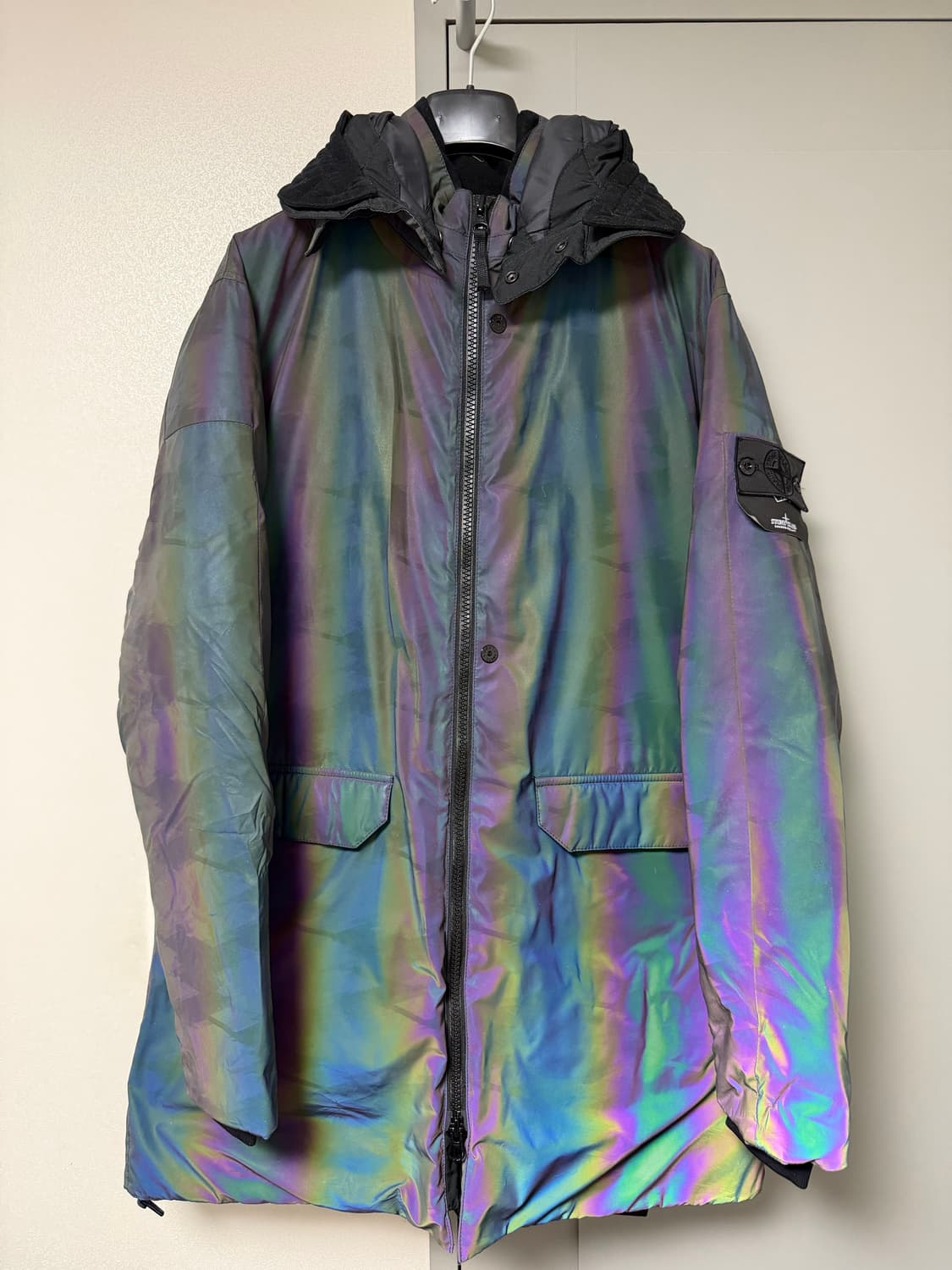 스톤아일랜드 다운 상품이미지1