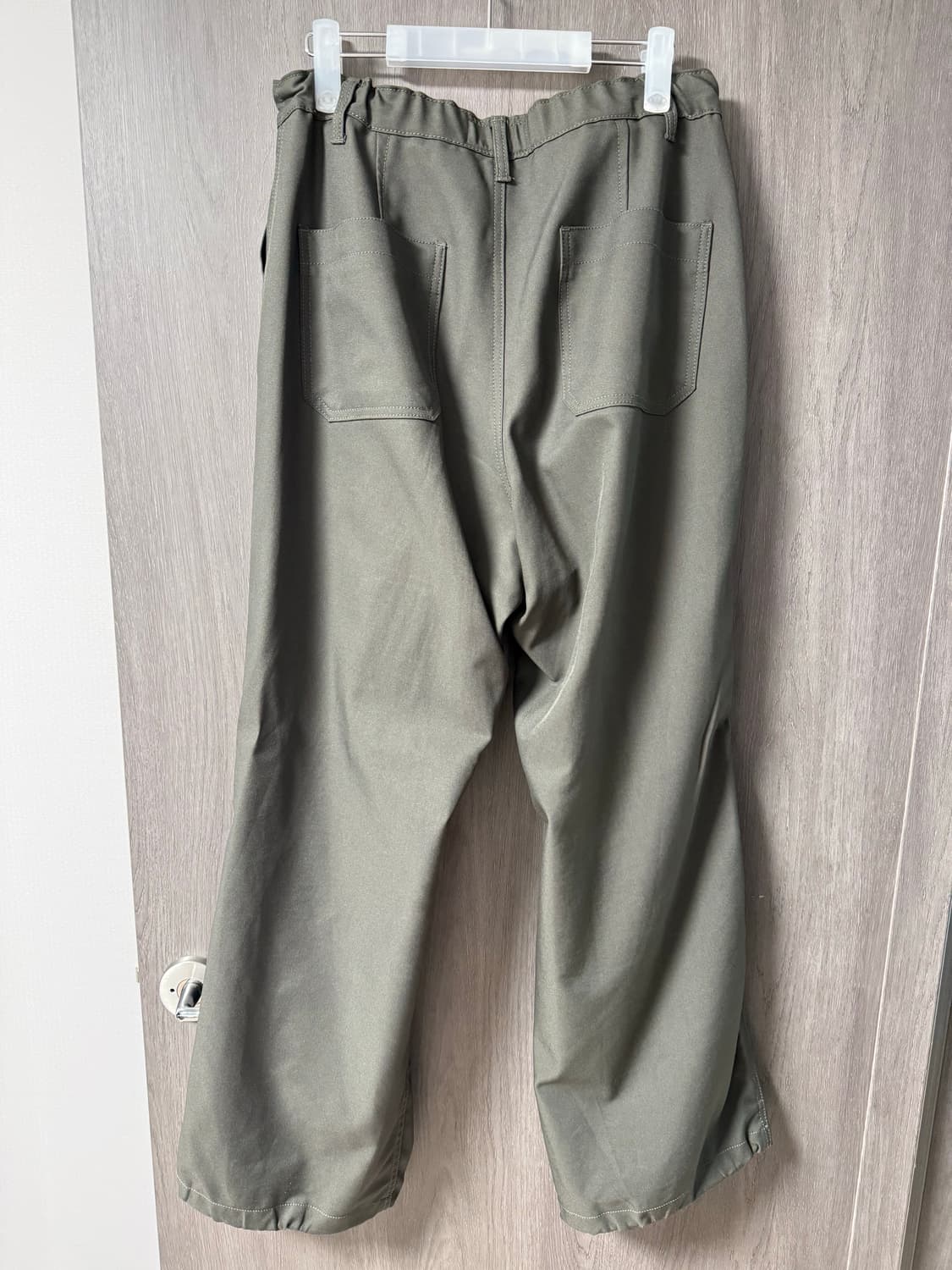 비긴202 One Tuck Wide Baker Pants Olive 상품이미지5