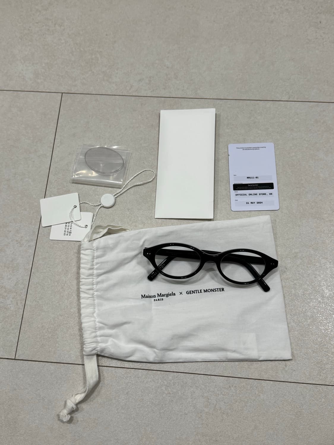 메종마르지엘라 x 젠틀몬스터 안경 MM111 블랙 상품이미지1