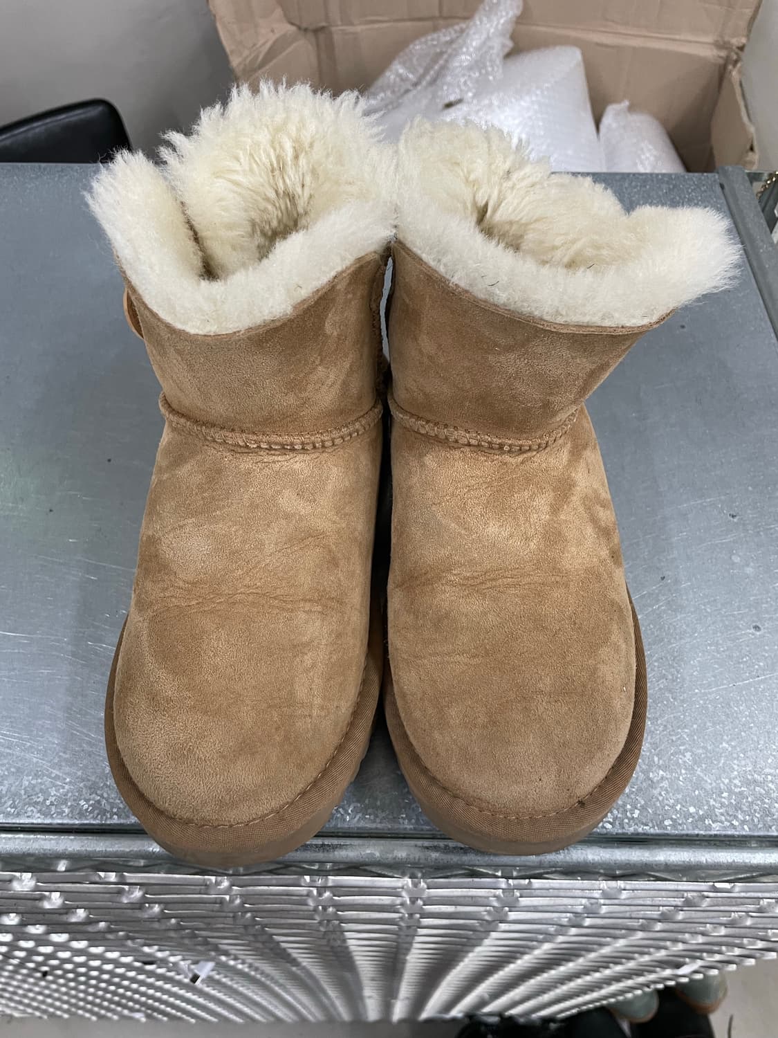 어그 베일리 버튼 II 230 상품이미지5