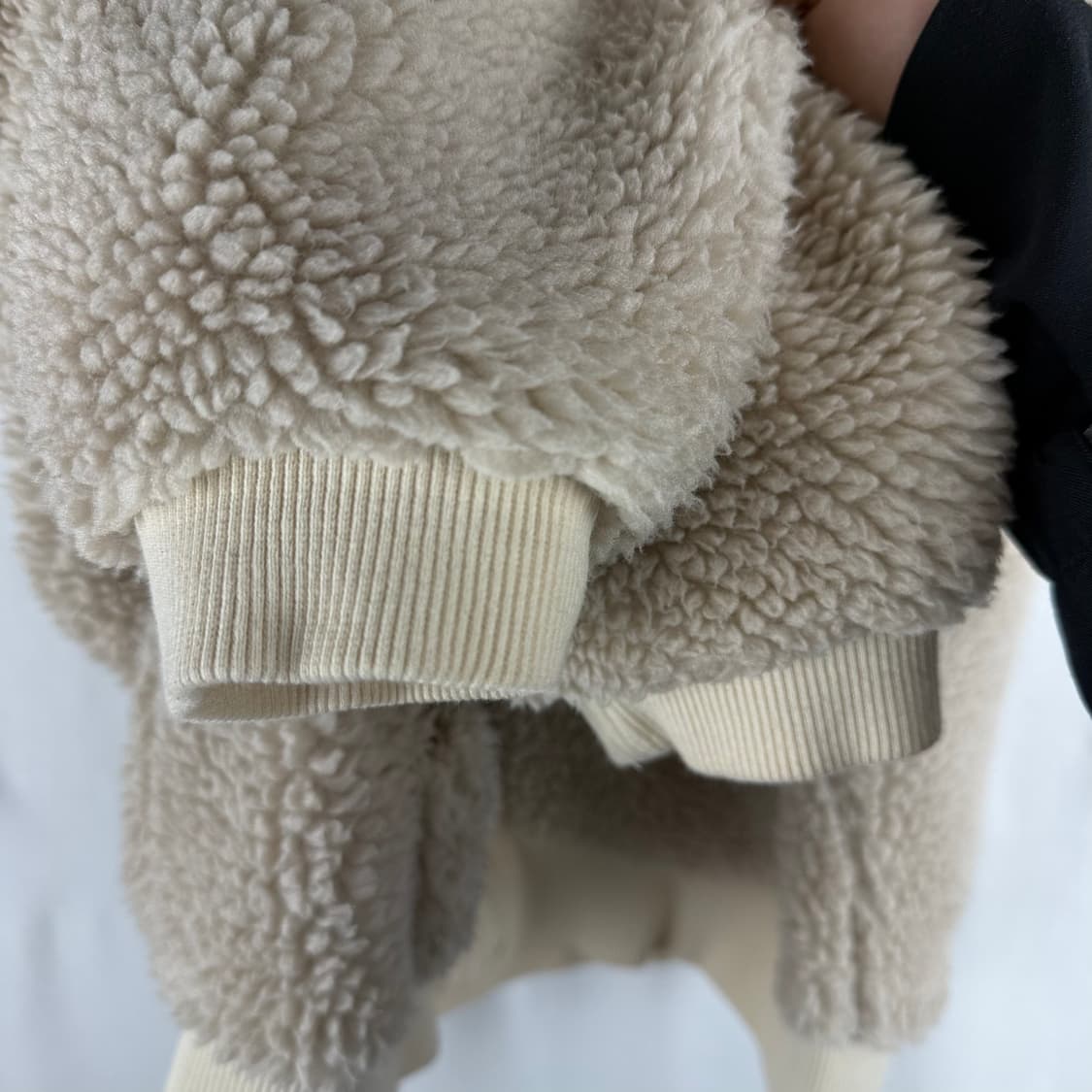 S) 게스 우먼스 양털 플리스 크롭 후드 자켓 베이지 상품이미지4