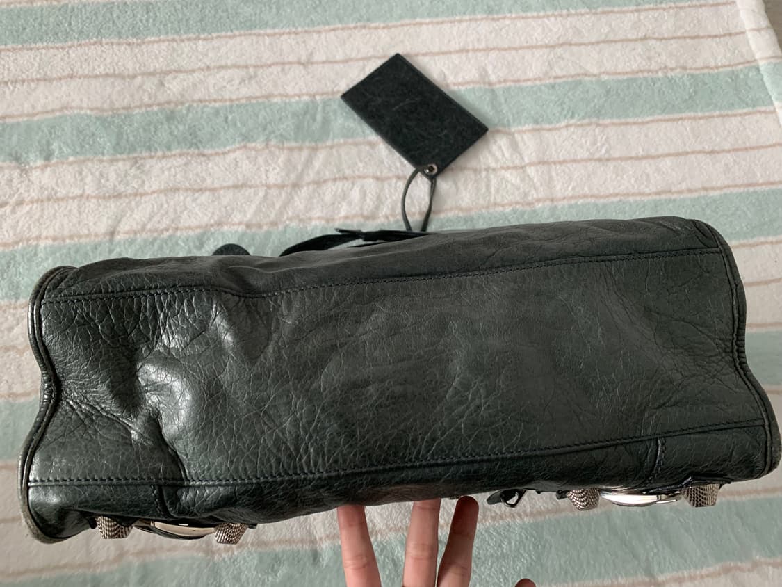 발렌시아가 모터백 상품이미지8