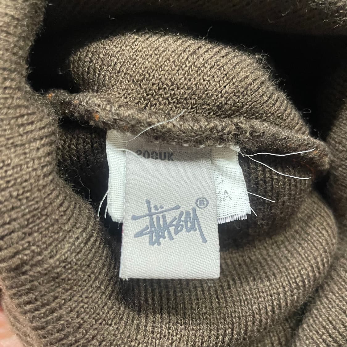 스투시 스컬 폼폼비니 상품이미지6