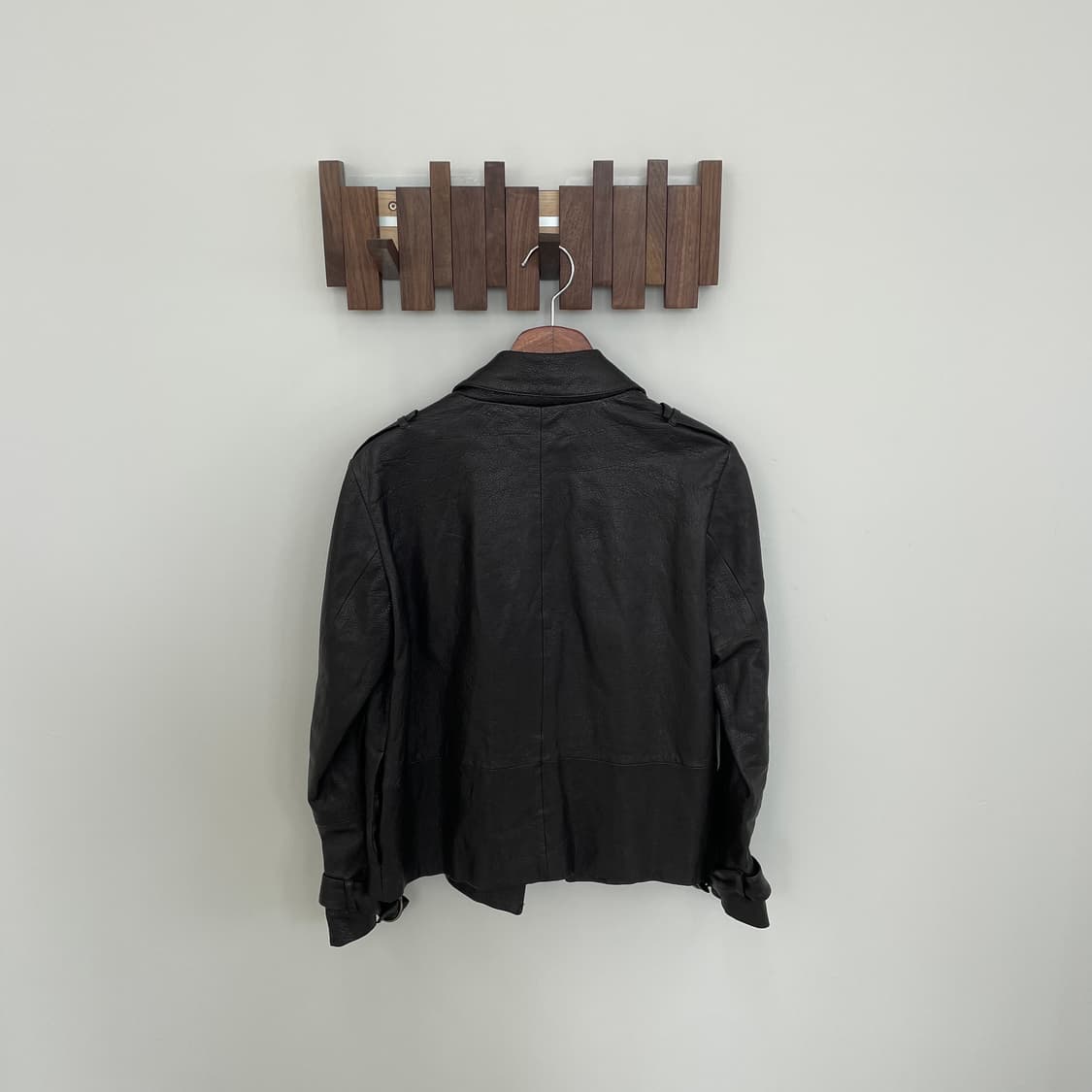 브루넬로 쿠치넬리 레더 자켓 상품이미지2