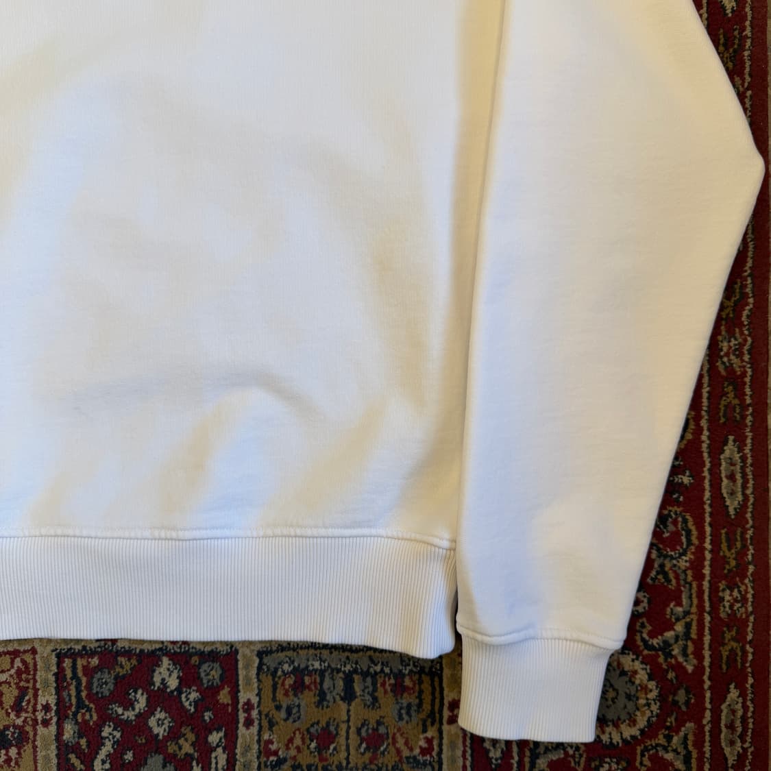 아미 스몰 하트 로고 스웻셔츠 맨투맨 [ 105 ] 상품이미지3