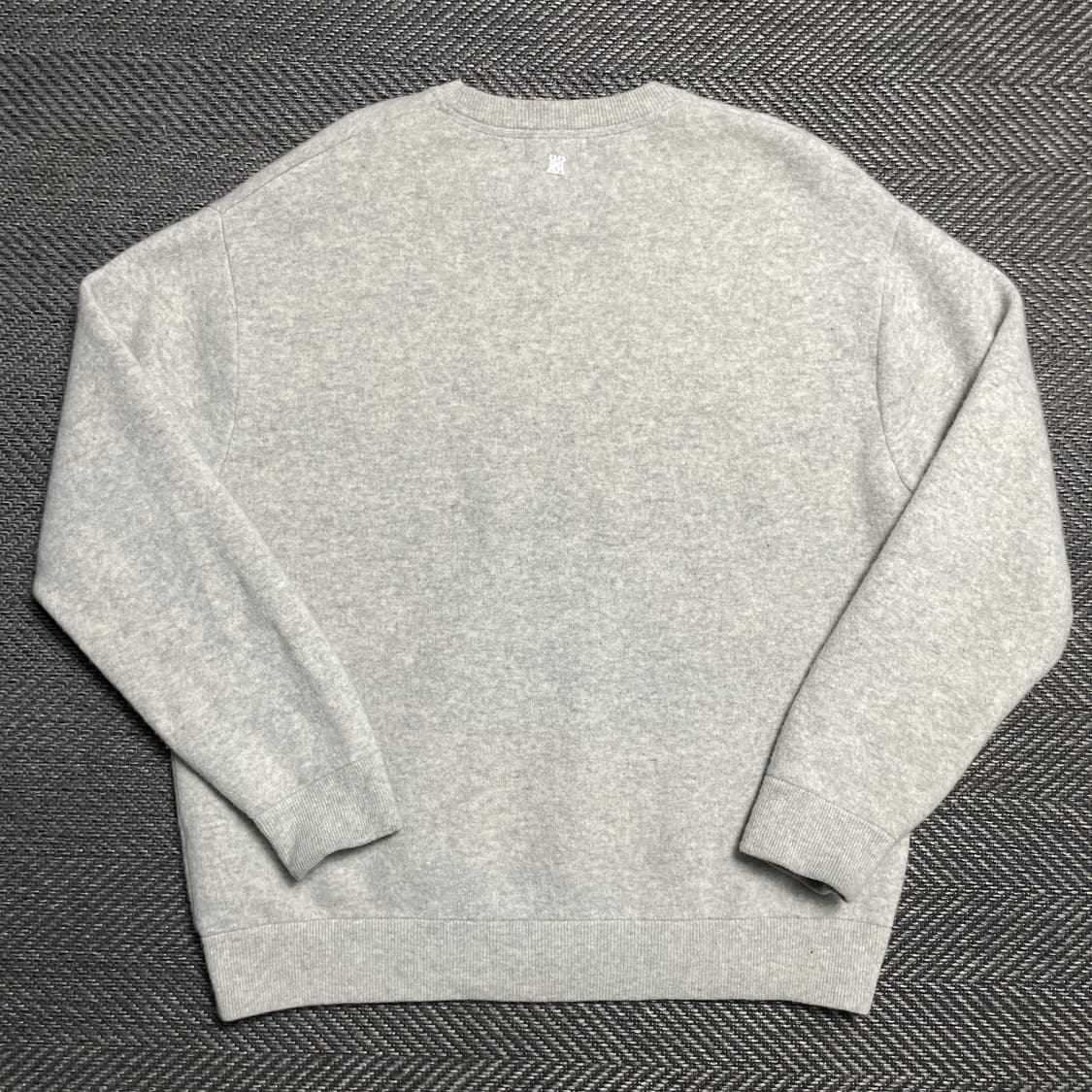 헤지스 자수로고 미니멀 베이직 니트o 5224 상품이미지4