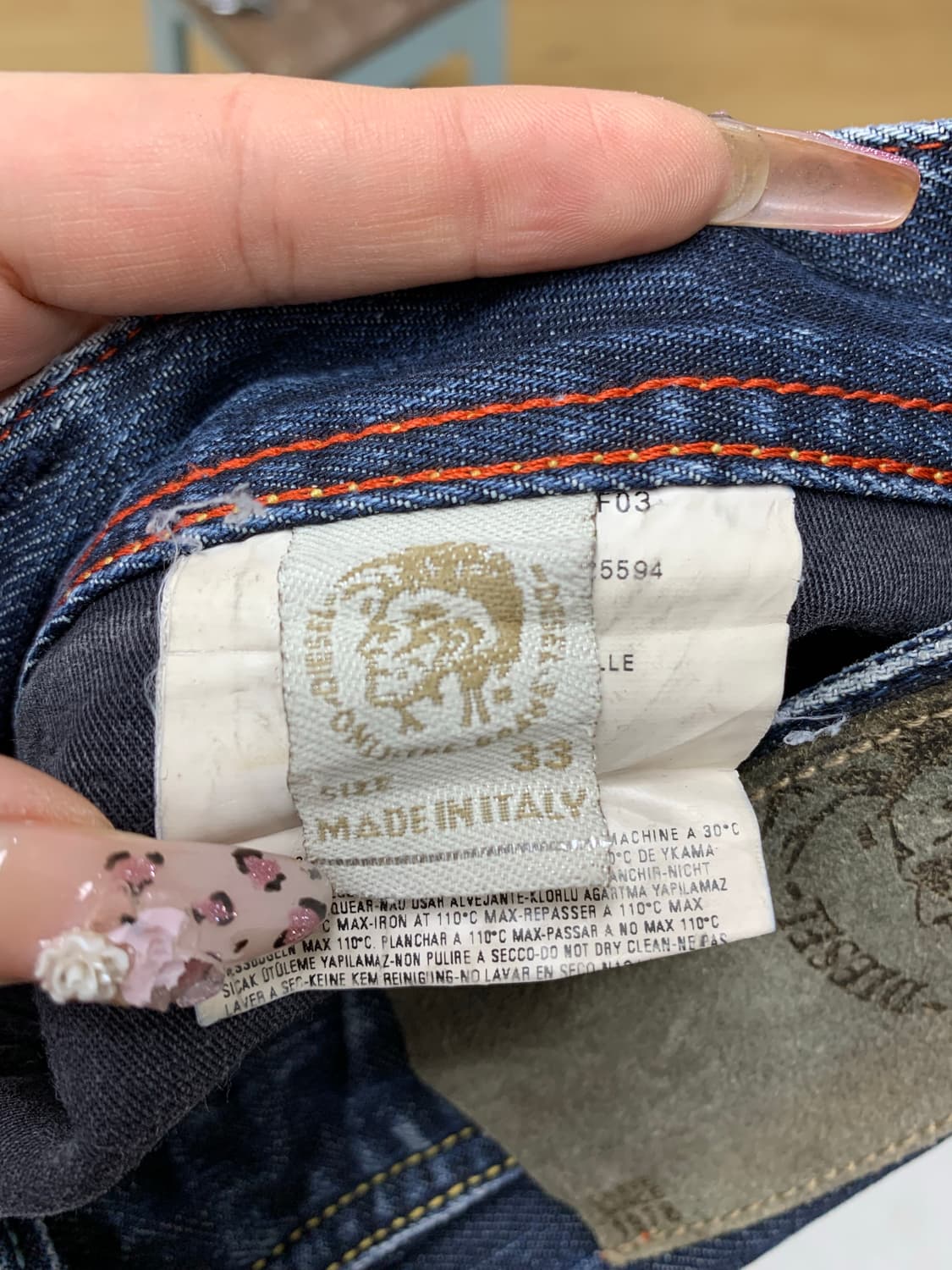 디젤 화이트스티치 스트레이트 진 #739 상품이미지4