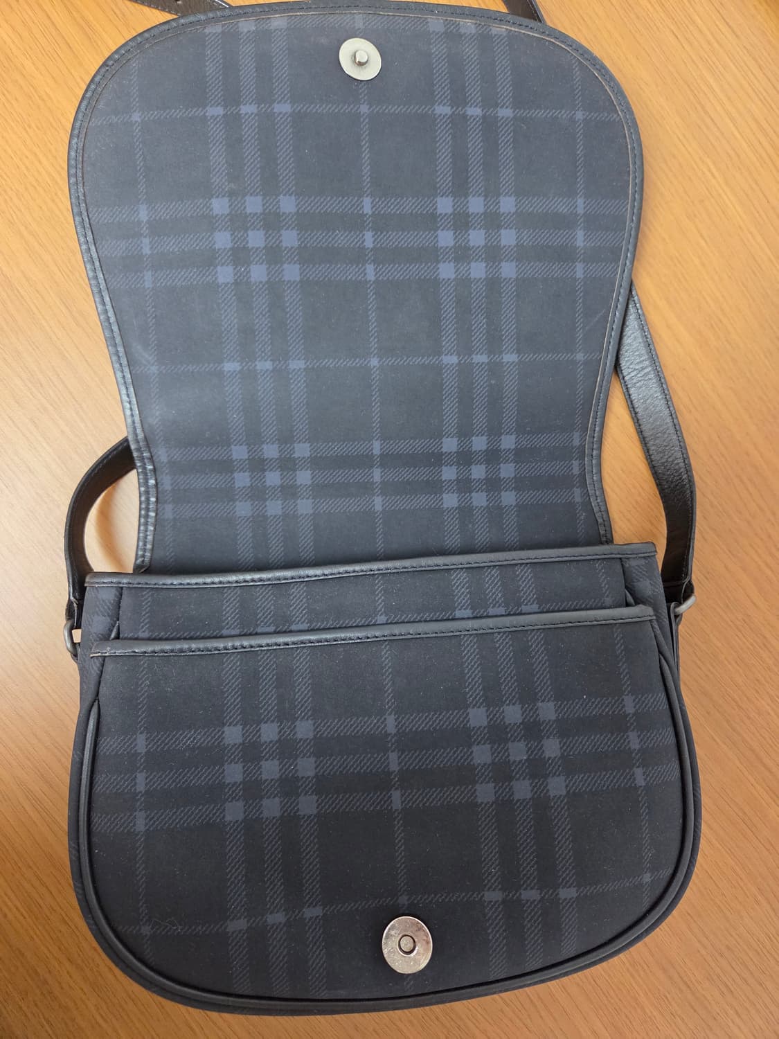 버버리 노바체크 크로스백 상품이미지6