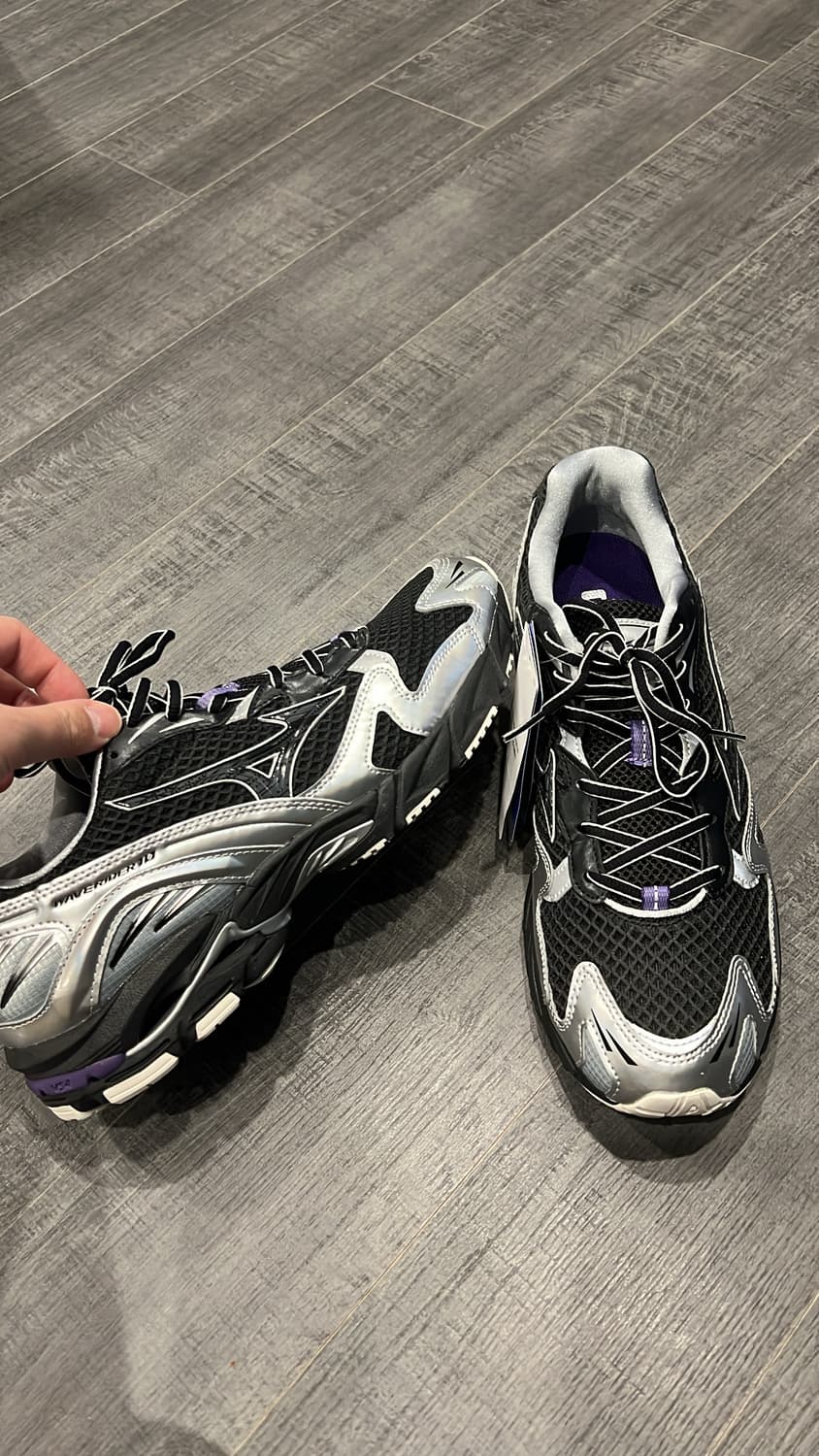 미즈노 웨이브 라이더 10 블랙 샌드 퍼플 상품이미지3