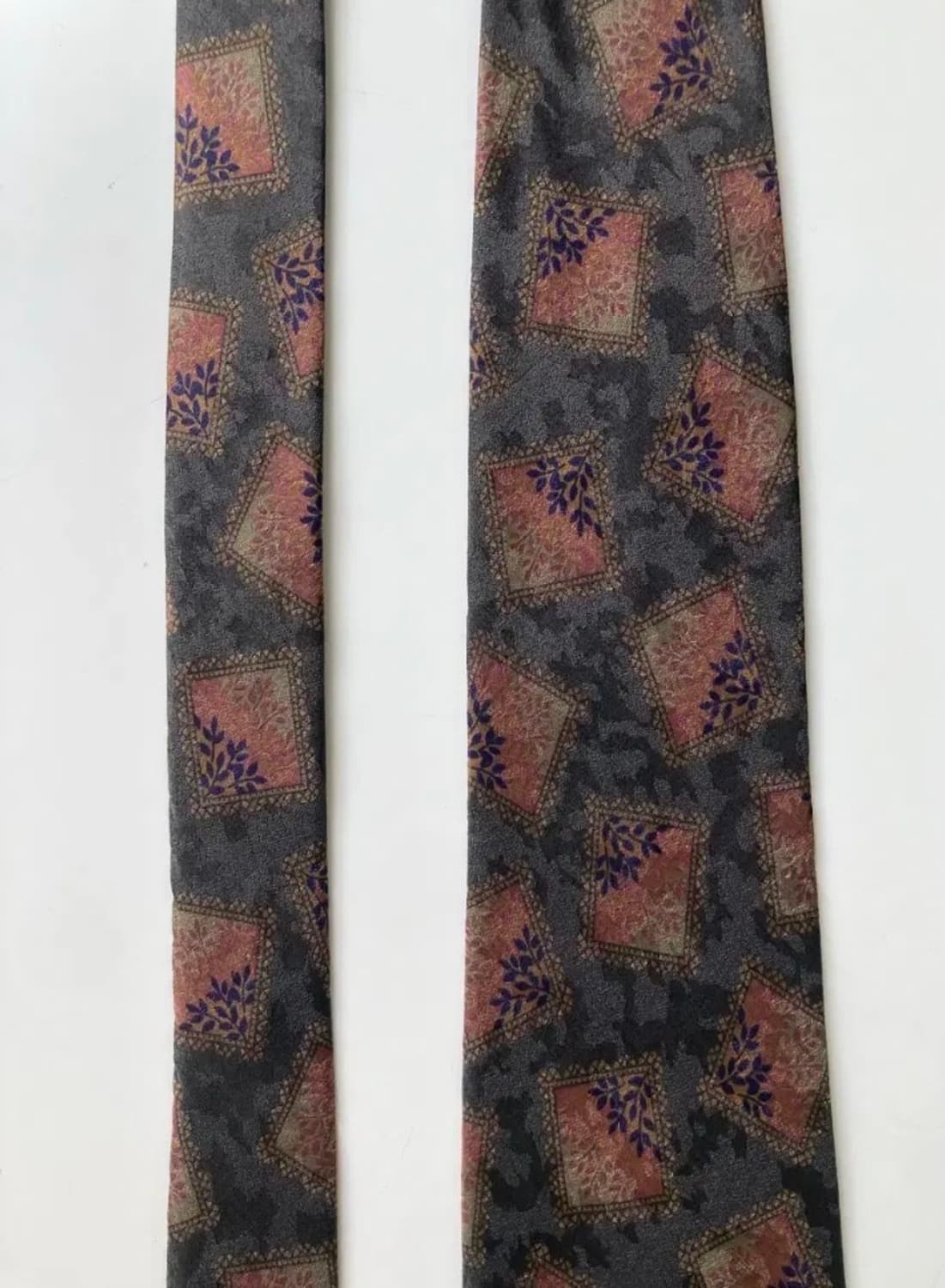 레노마 넥타이 상품이미지3