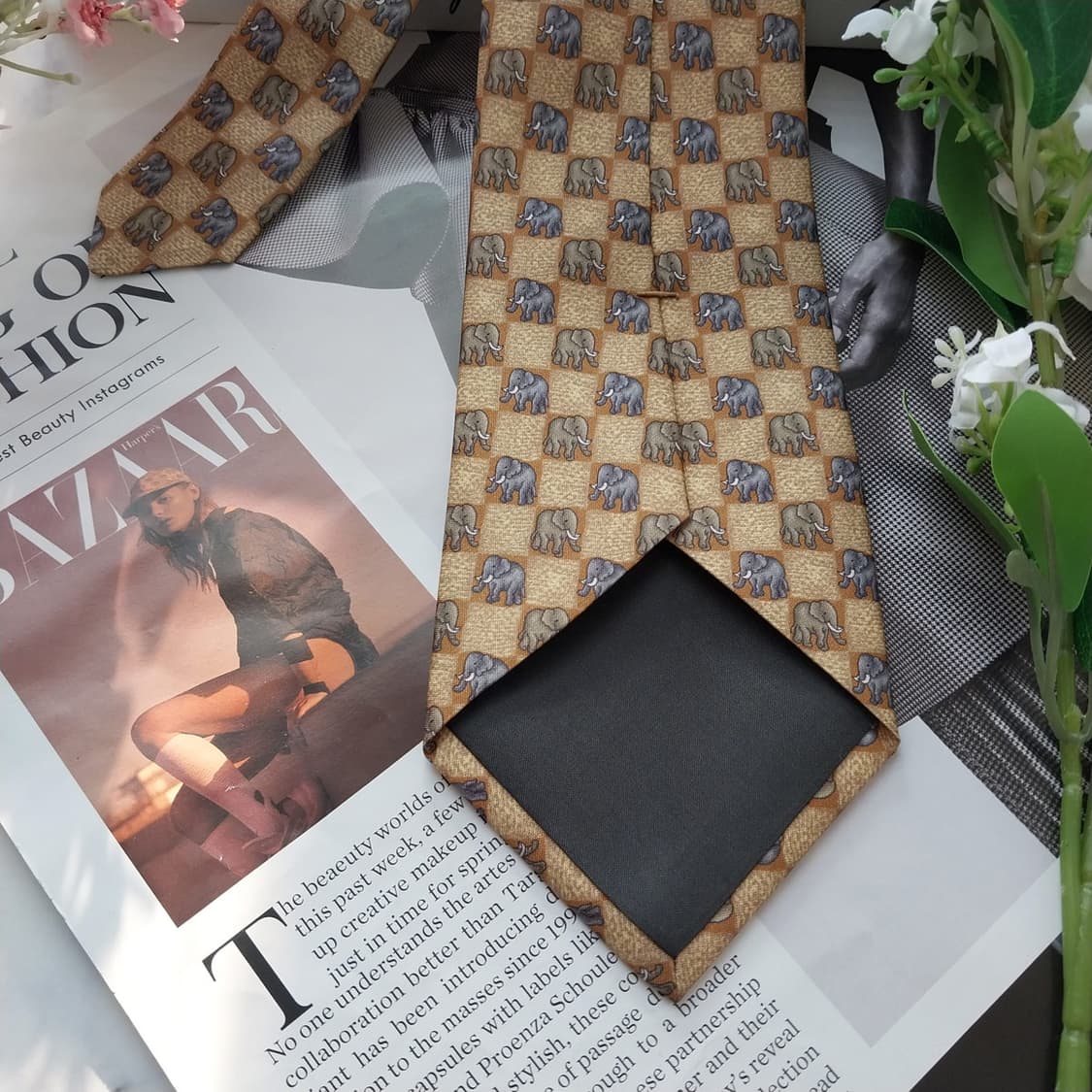 짐톰슨 실크 브라운 코끼리 패턴 넥타이 9.1cm A+등급 K1707
 상품이미지7