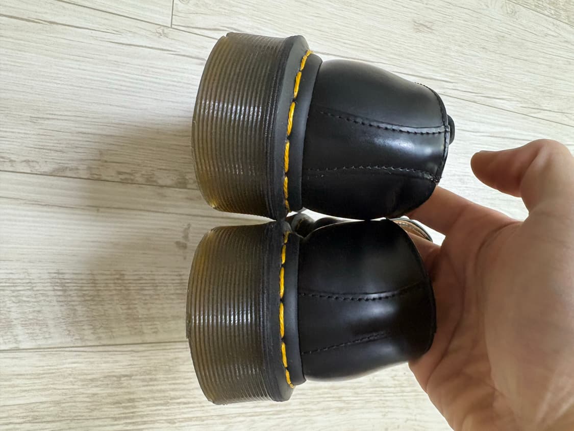 닥터마틴 1461 3홀 스무스 230 상품이미지5