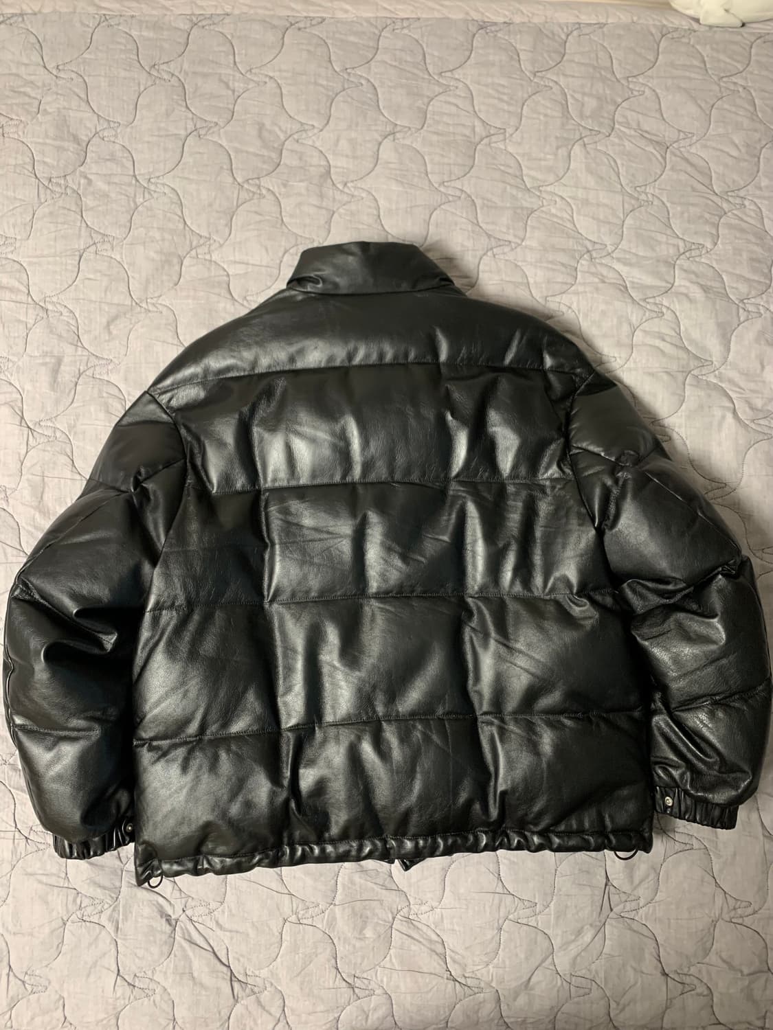 블라인드파일즈 레더 다운 상품이미지2