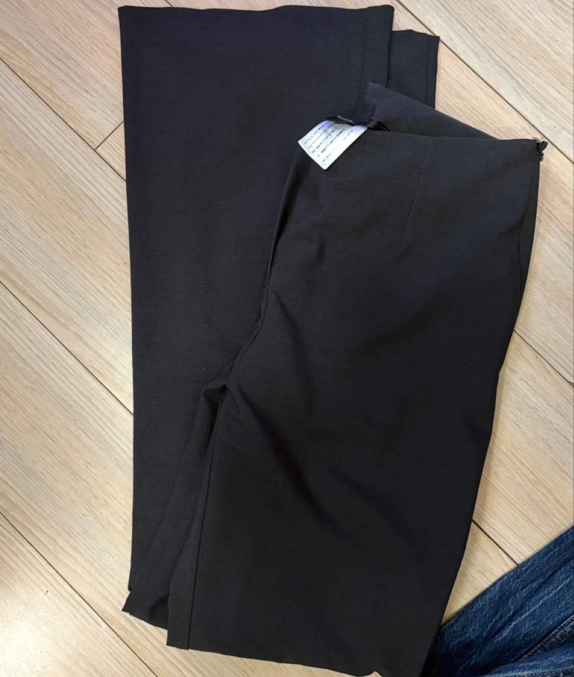 미쏘) 무신사 차콜 부츠컷 슬랙스 팬츠 반택포 상품이미지8