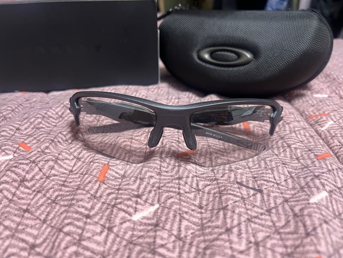 오클리 플락2.0 변색렌즈 시착품 상품이미지7