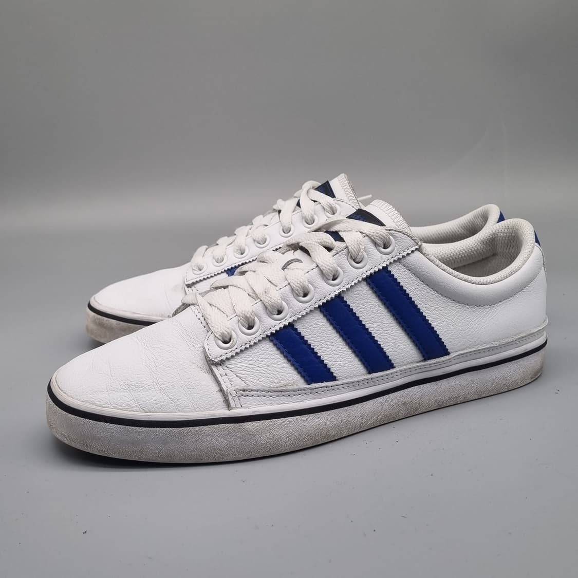 아디다스 스케이트보딩 남성스니커즈265 상품이미지1