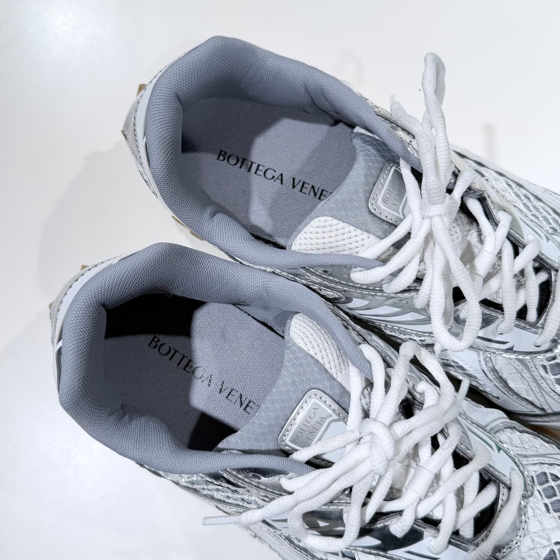 (A/44) / 보테가베네타 오르빗 메탈릭 스니커즈 실버 화이트 상품이미지8