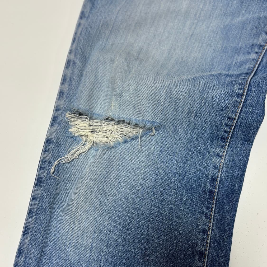 에드윈(EDWIN) U.S. 클래식 빈티지 디스트로이드 데님 상품이미지2