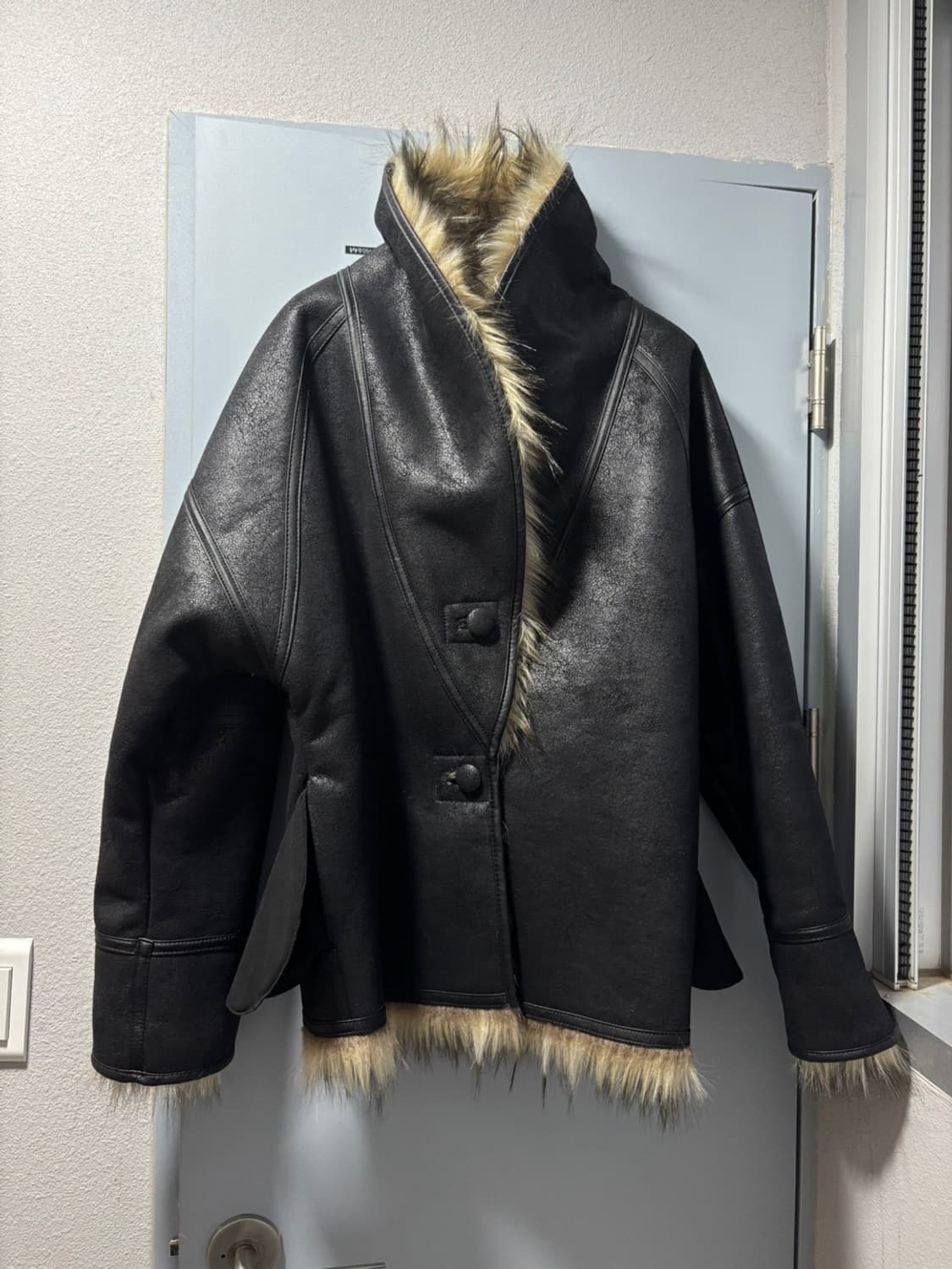 OPEN YY Faux Fur Reversible Jacket 상품이미지1