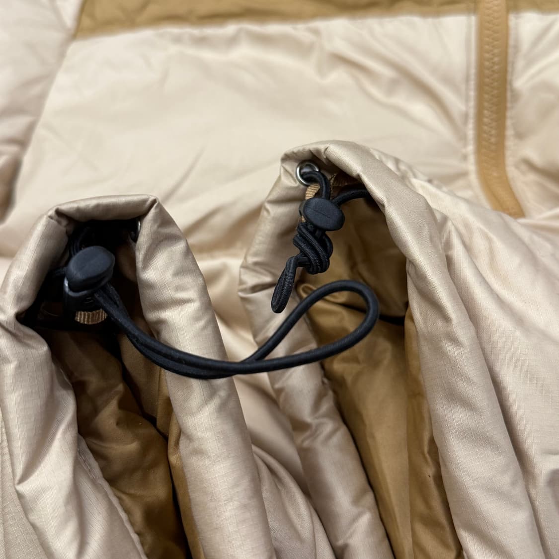 노스페이스 브라운 베이지 눕시 패딩 150 상품이미지9