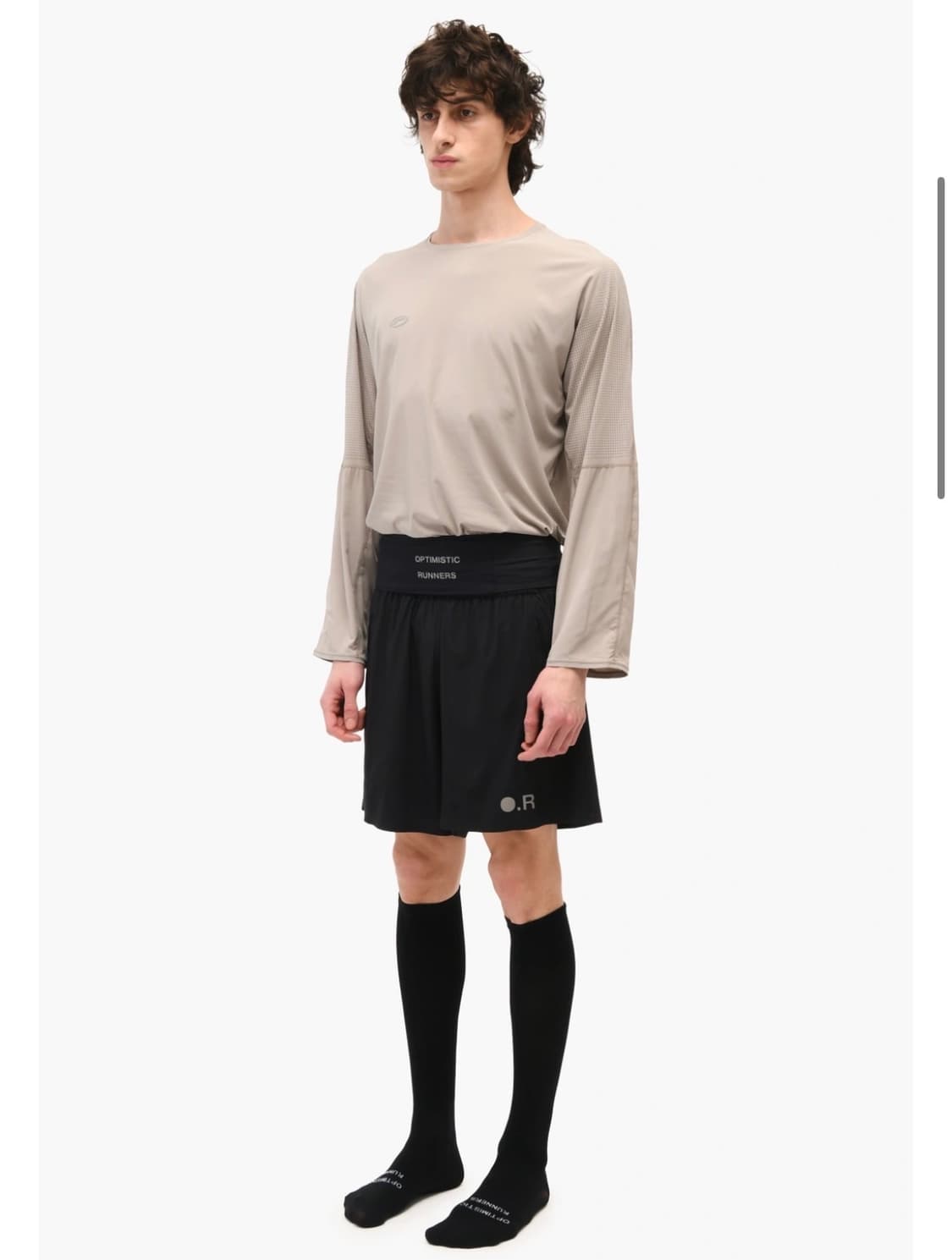 옵티미스틱러너스 Perforated Longsleeve 카멜 상품이미지1