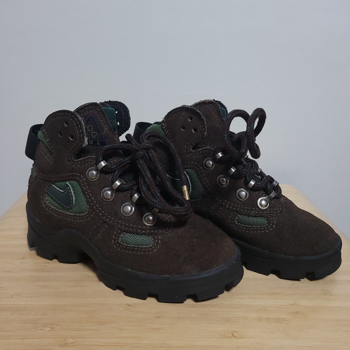 (160) NIKE 나이키 ACG 90's 키즈 하이킹 부츠 상품이미지2