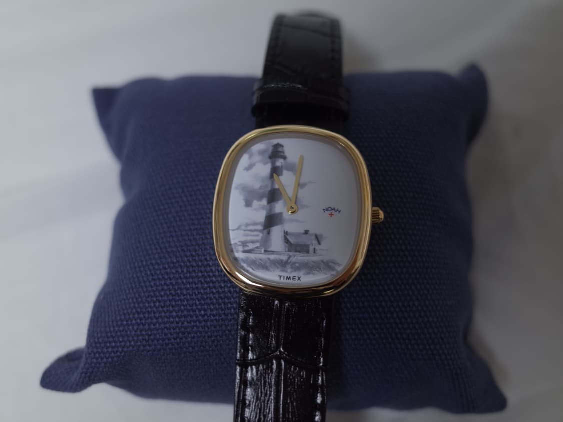 타이멕스 x 노아 라이트하우스 블랙 워치 골드 상품이미지4