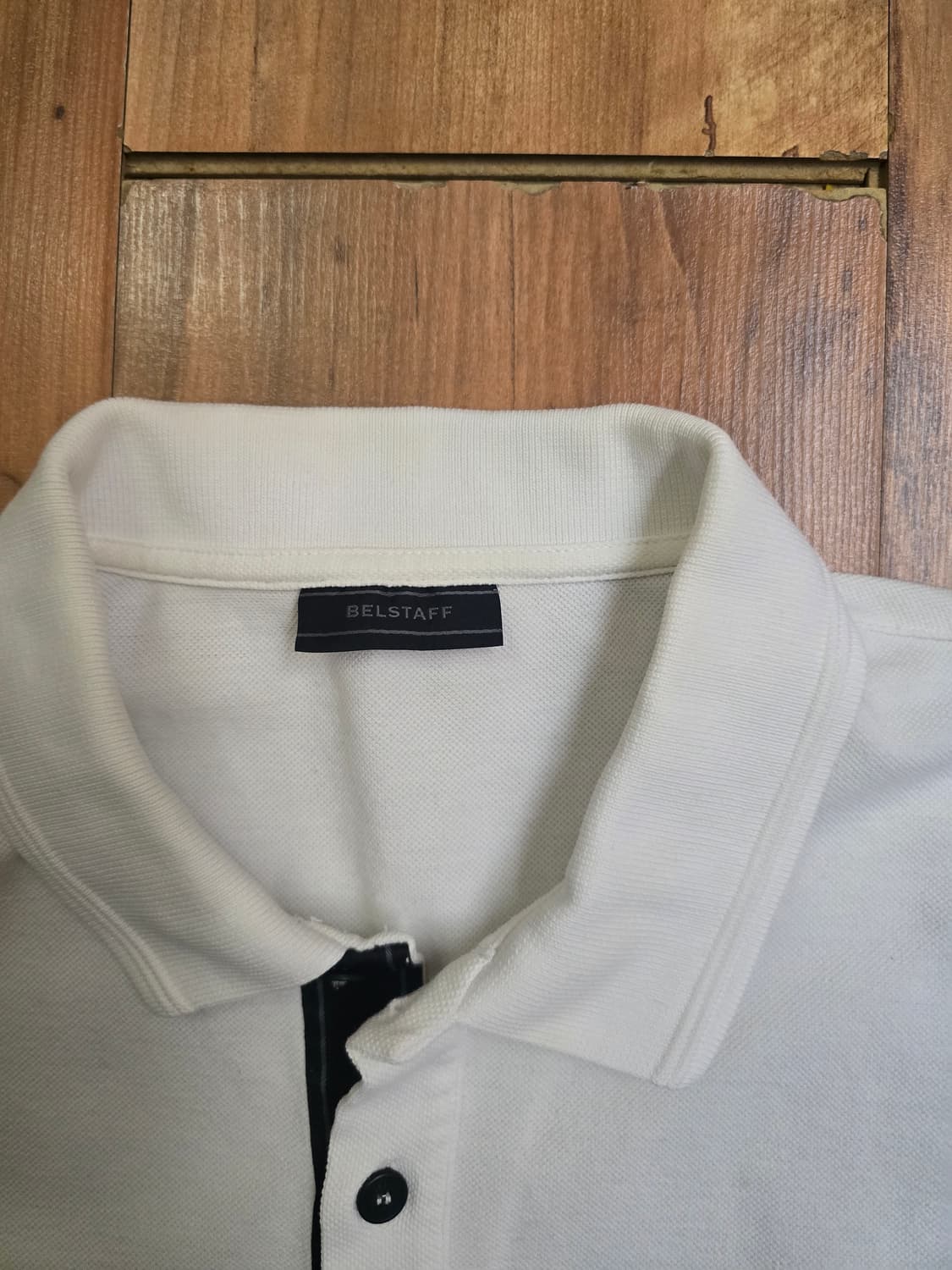 벨스타프 반팔 티셔츠 판매합니다 상품이미지3