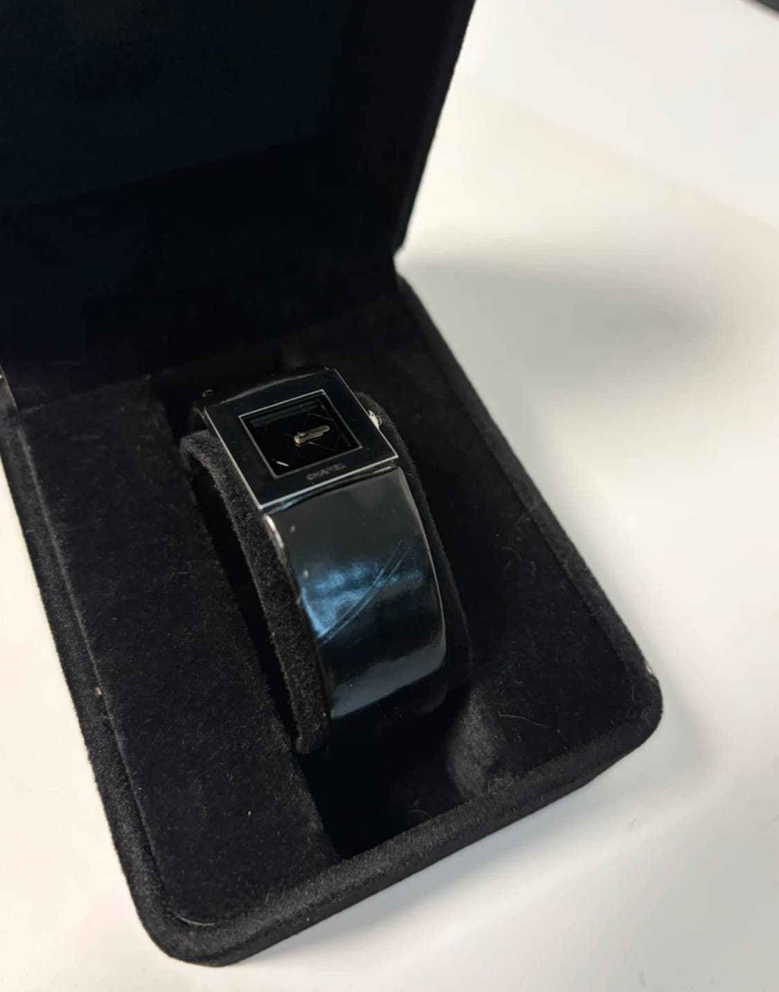 정품 샤넬 마트라세 쿼츠 블랙 가죽시계 상품이미지9