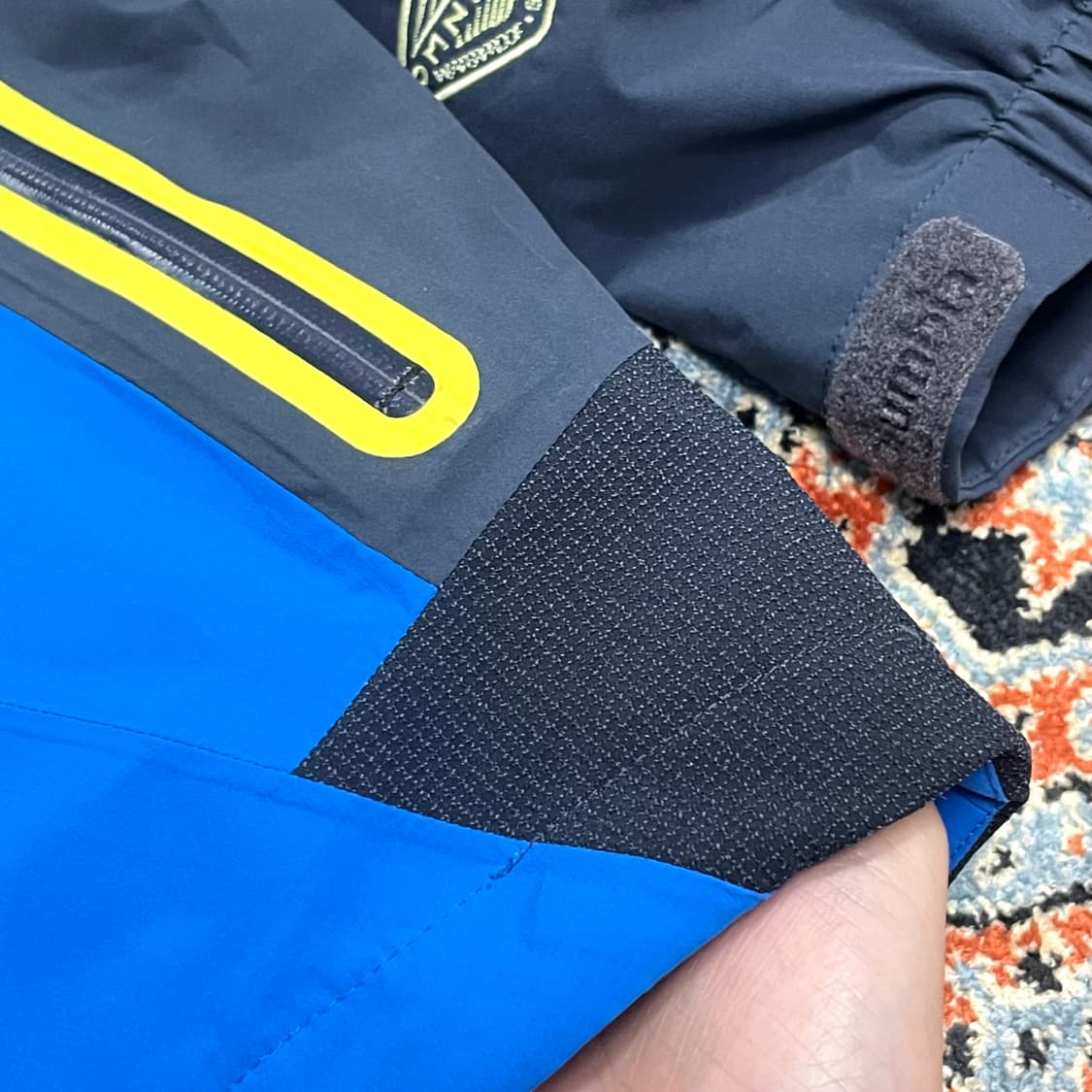 컬럼비아 블루 고어텍스 바람막이 점퍼 남성M 상품이미지4