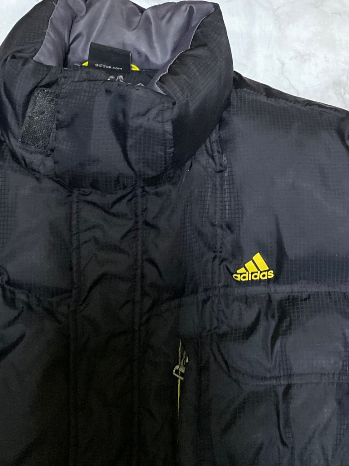 아디다스 올드스쿨 패딩 자켓 사이즈 110 상품이미지2