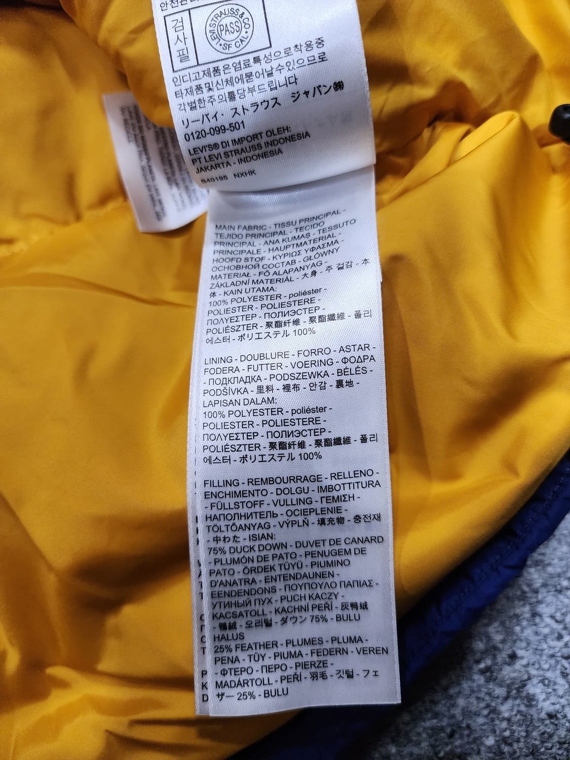 리바이스 스테이 루즈 컬러블록 다운 패딩 XL 상품이미지9