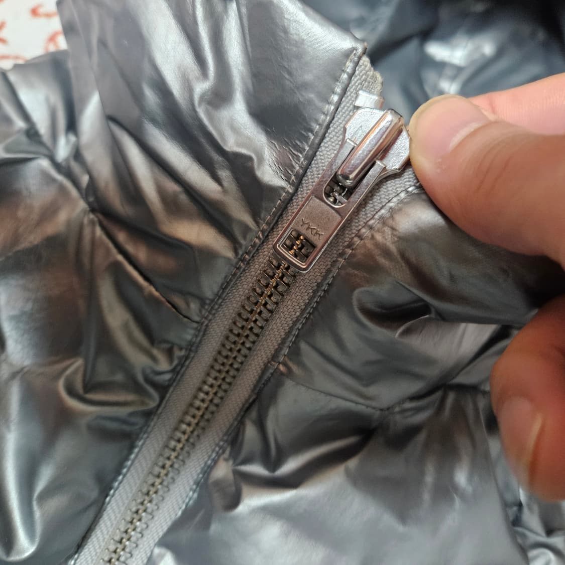 GYDA in Japan 빅 후드 유광 크롭 패딩 점퍼 Free  상품이미지5