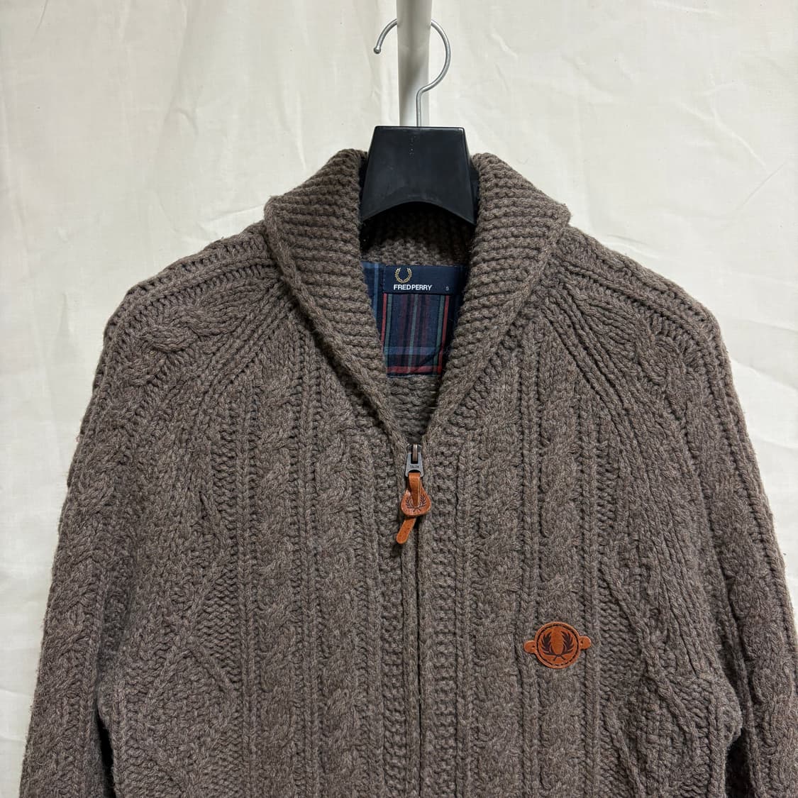 프레드페리 피셔맨 케이블 숄카라 집업 가디건 / 브라운, S 상품이미지2