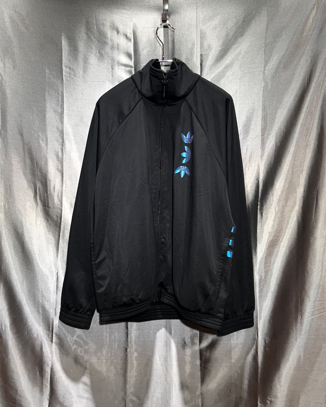 L 아디다스 파이어버드 블루 & 블랙 그라데이션 트랙탑 상품이미지3