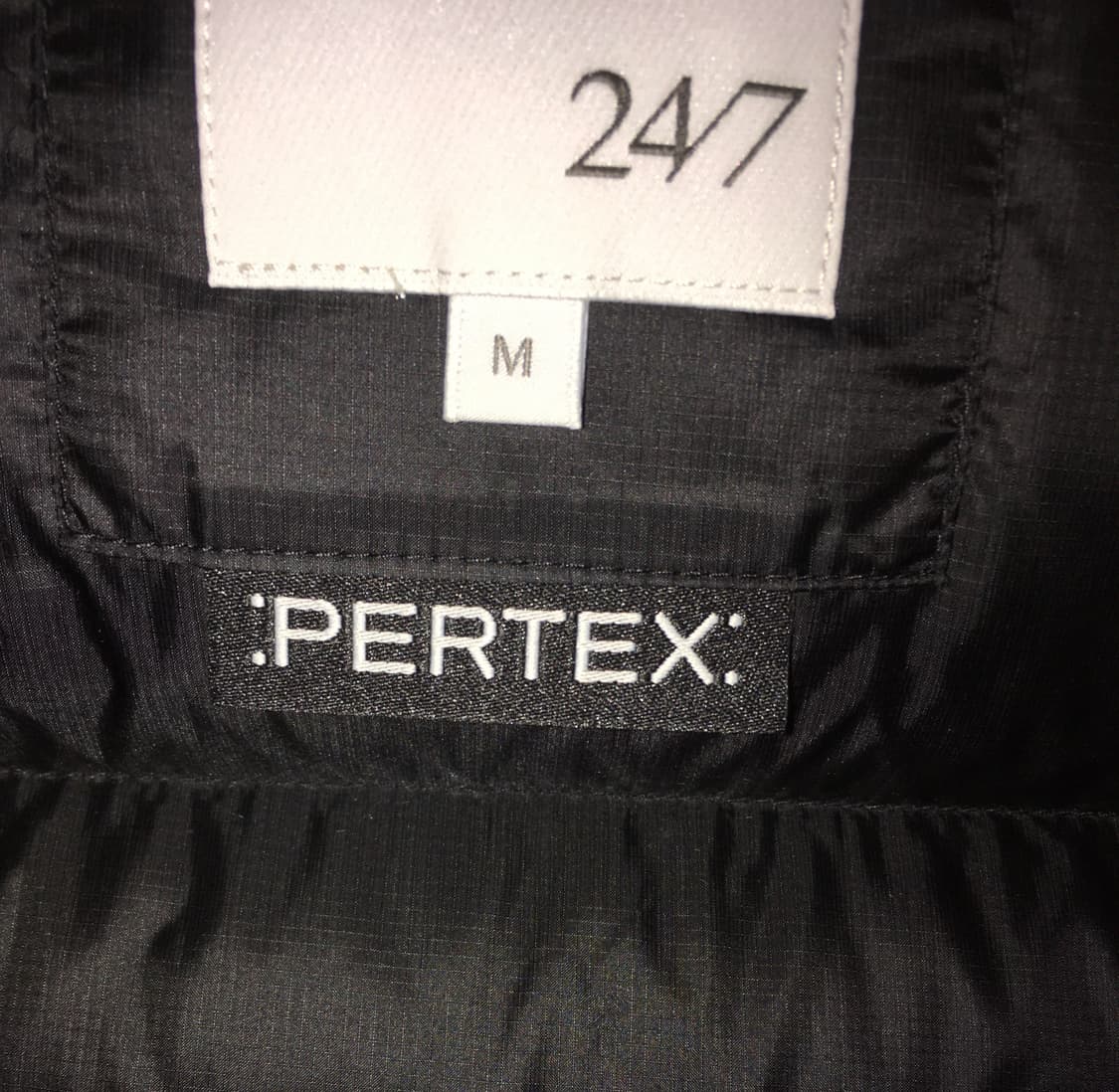 247시리즈 퍼텍스 퀀텀 구스 패딩 판매합니다 상품이미지7