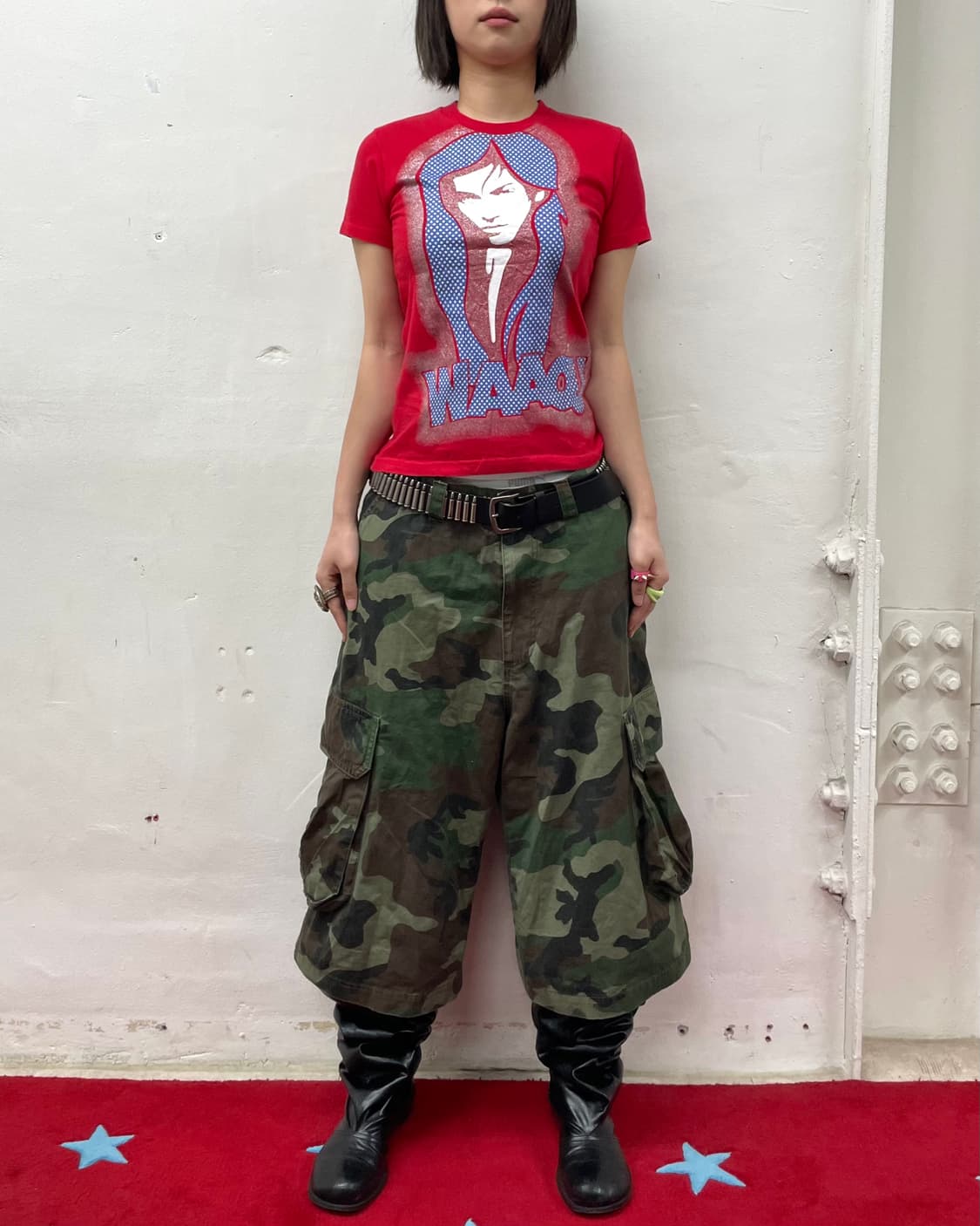 Glossy Dot Girl Red T-Shirt 상품이미지4