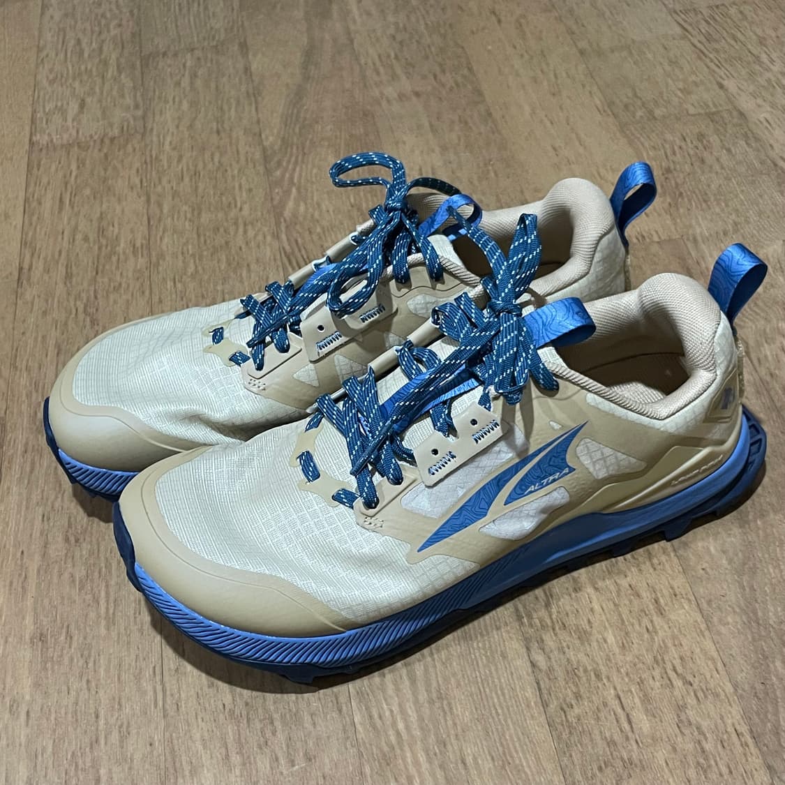 알트라 론픽8 탄 트레일 런닝화 265 상품이미지3