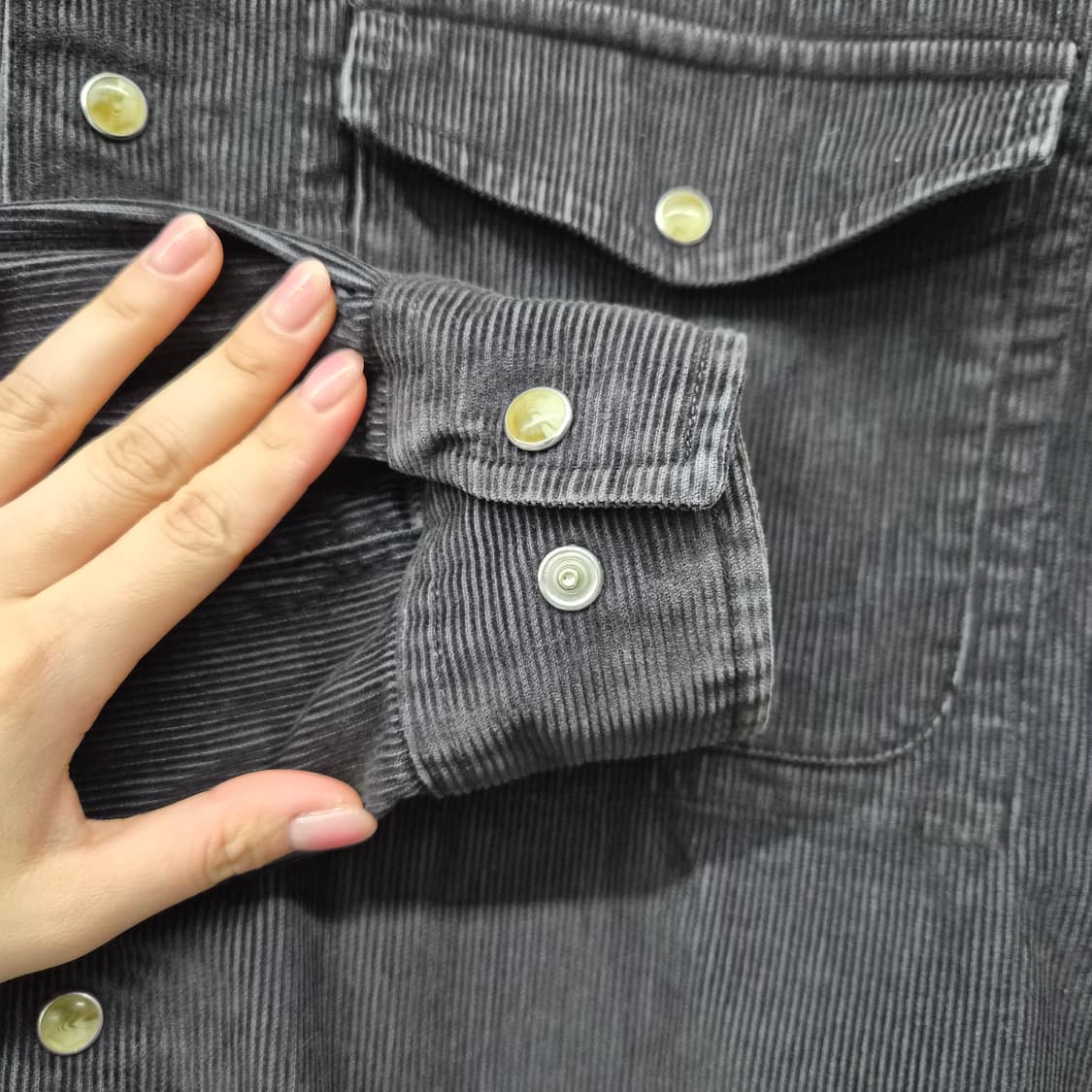 팀버랜드 블랙 코듀로이 셔츠 남성 M 상품이미지5