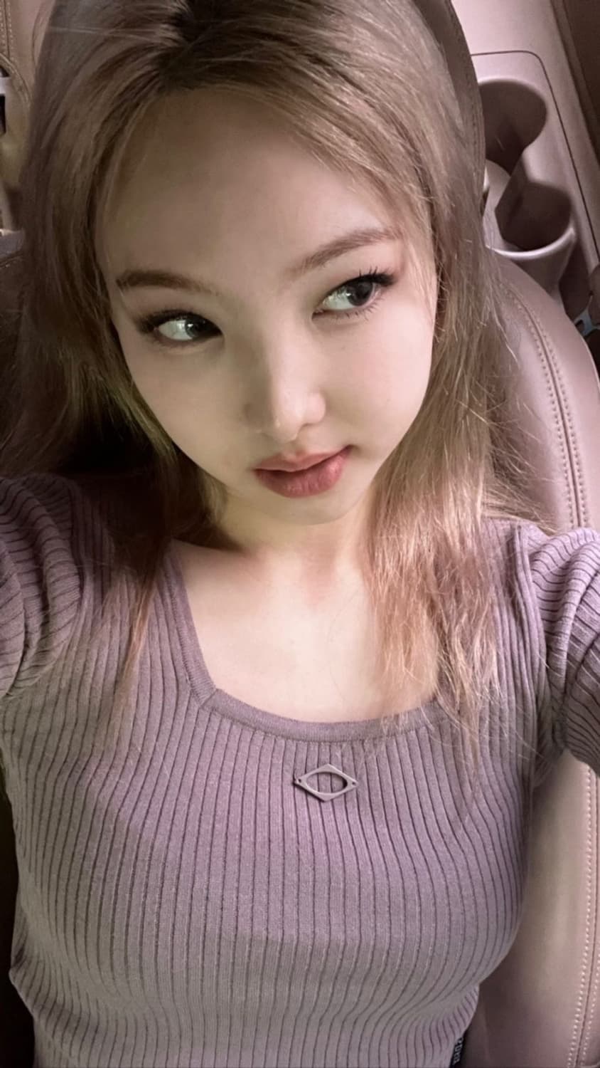 미스치프 SQUARE NECK RIB KNIT_BROWN 상품이미지3