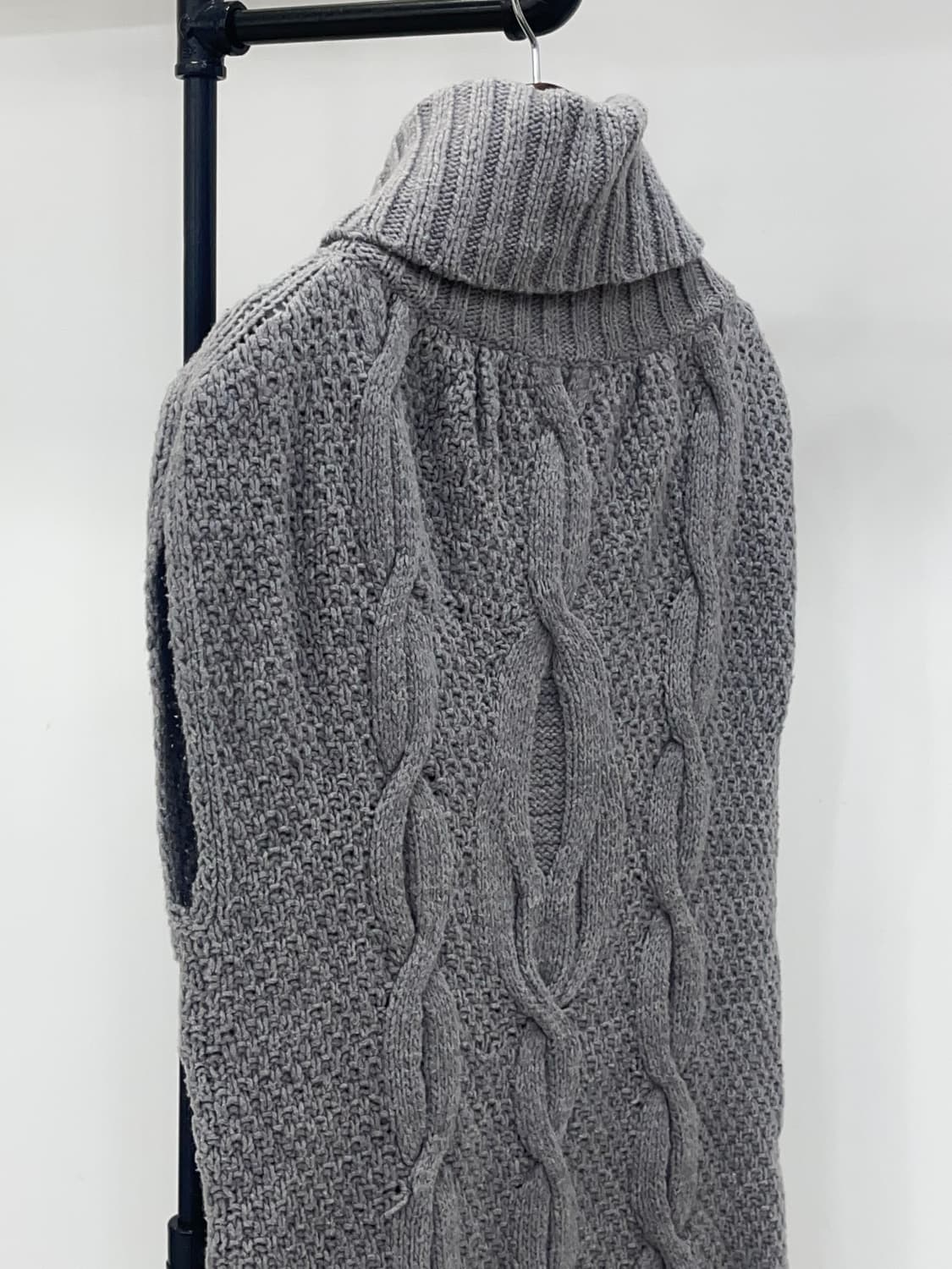 띠어리 목폴라 니트조끼 S 상품이미지5